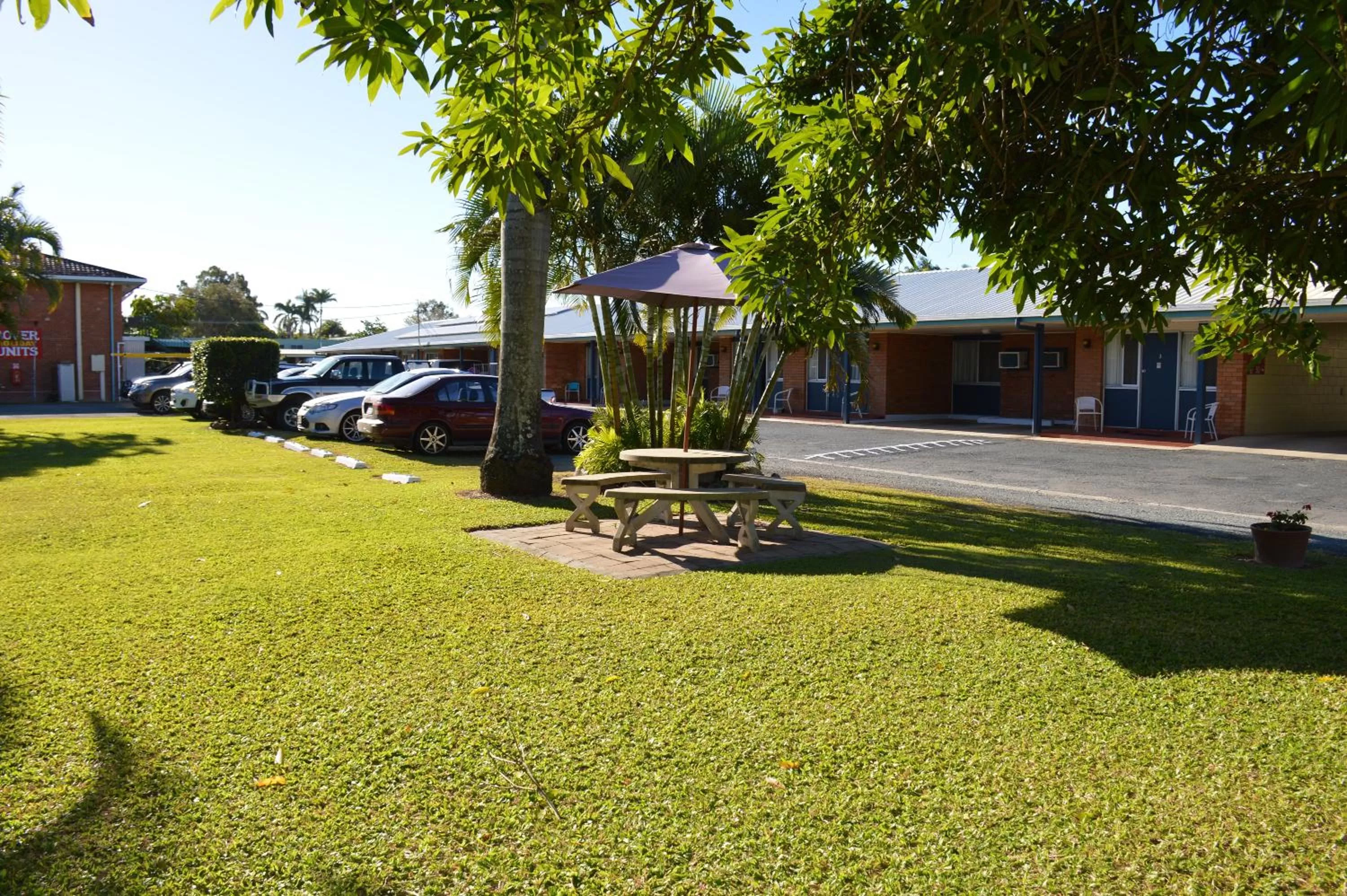 Garden view, Garden in Mackay Apartments The Rover