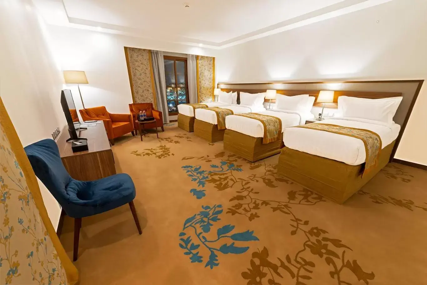 Classic Quadruple Room in Le Bosphorus Hotel - Waqf Safi Classic Quadruple Room in Le Bosphorus Hotel - Waqf Safi