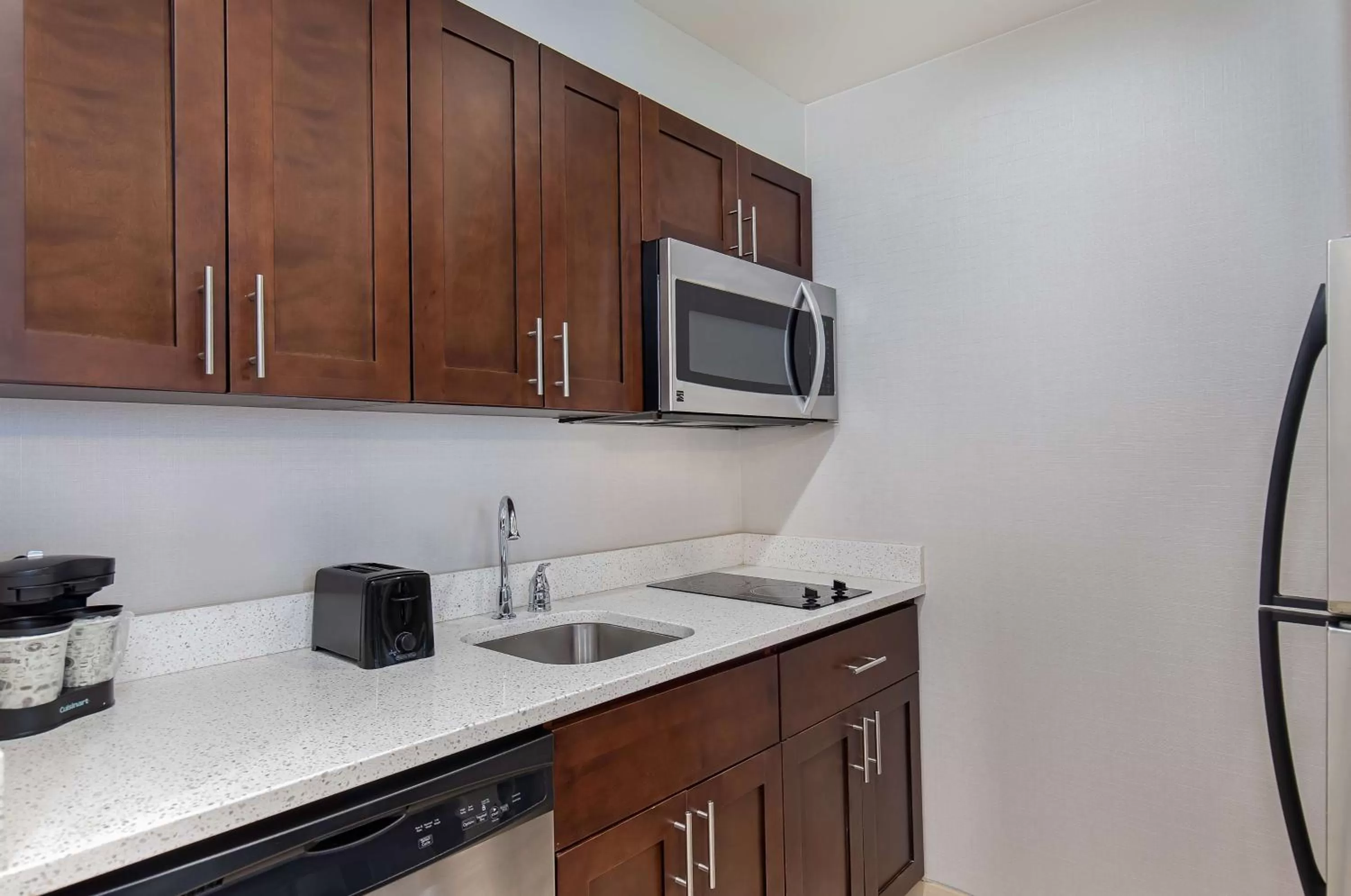 Kitchen or kitchenette in Homewood Suites by Hilton Atlanta Perimeter Center