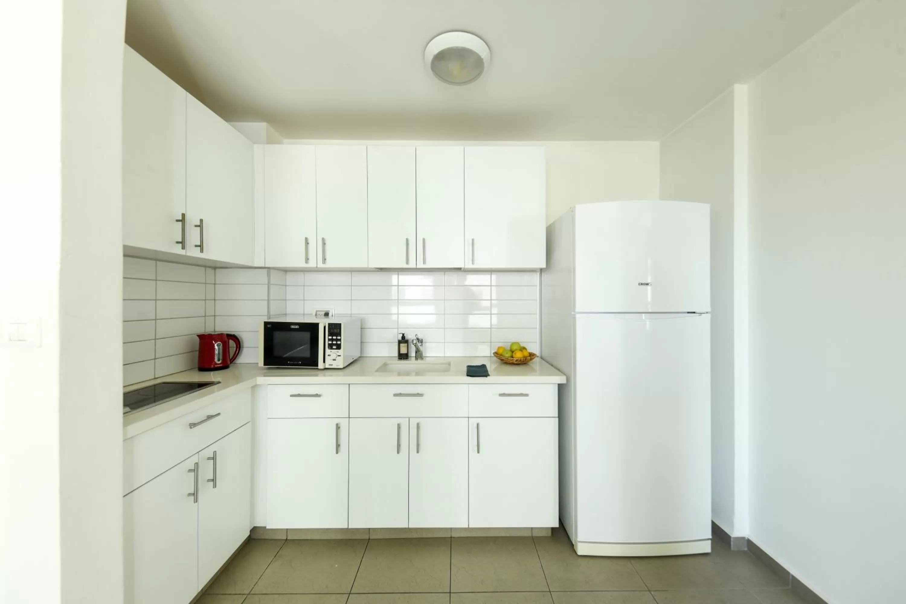 Coffee/tea facilities in דירות גני תערוכה - TLV university apartments near Expo by Sea N' Rent