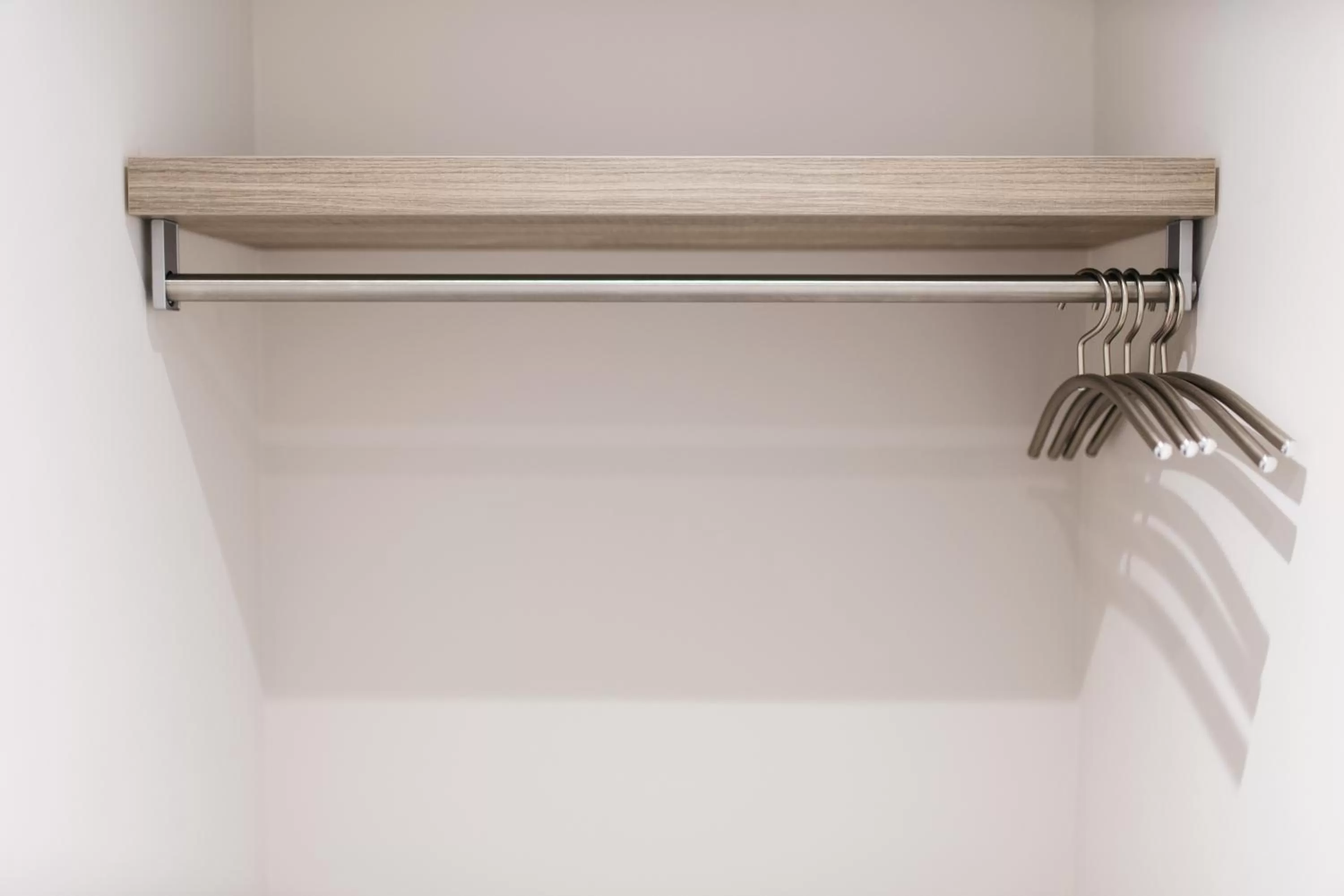 wardrobe in Fletcher Hotel-Restaurant Weert