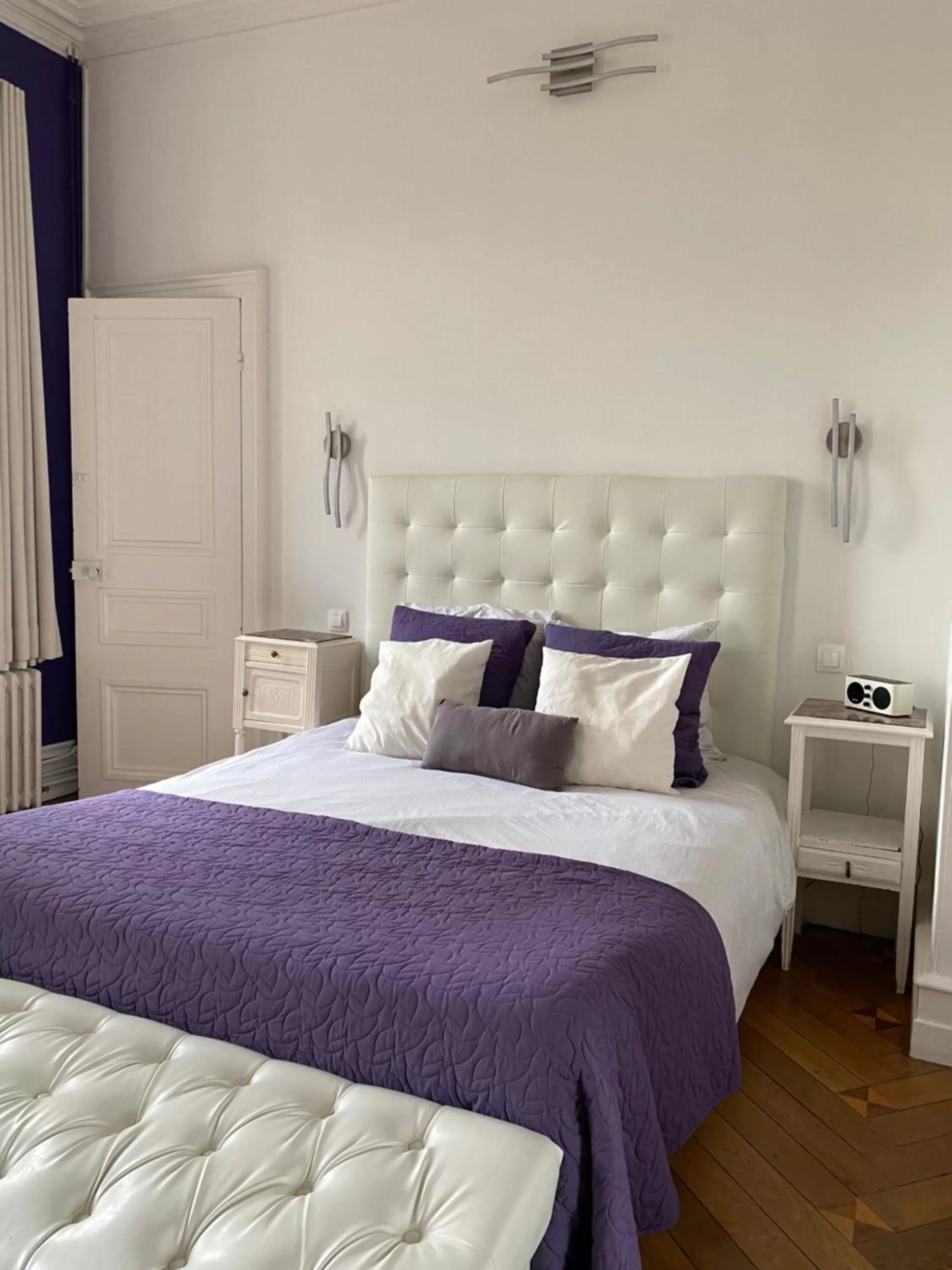 Bed in Chambres d'Hôtes Au coin du spa