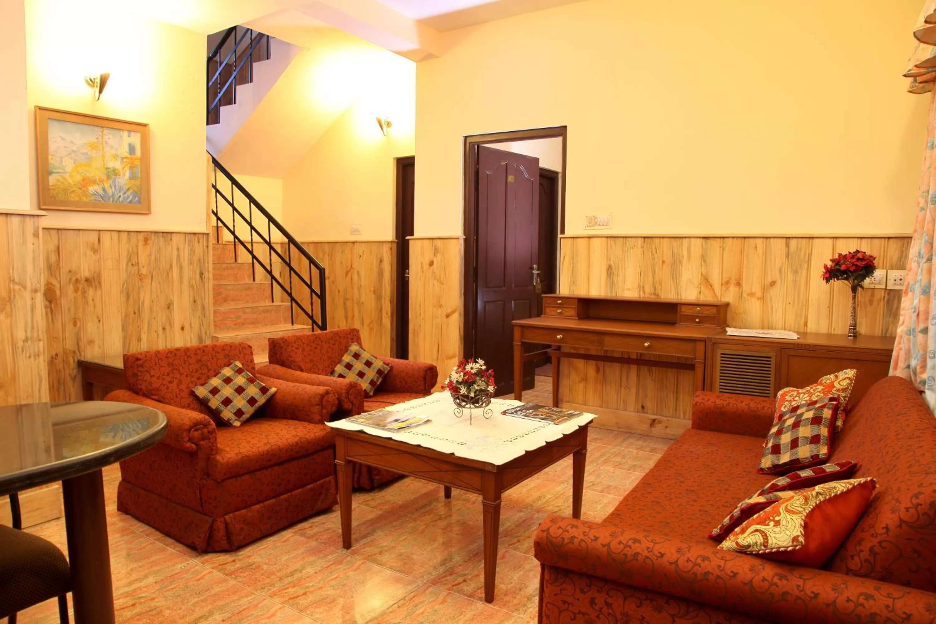 Lobby or reception in Pine Borough Inn