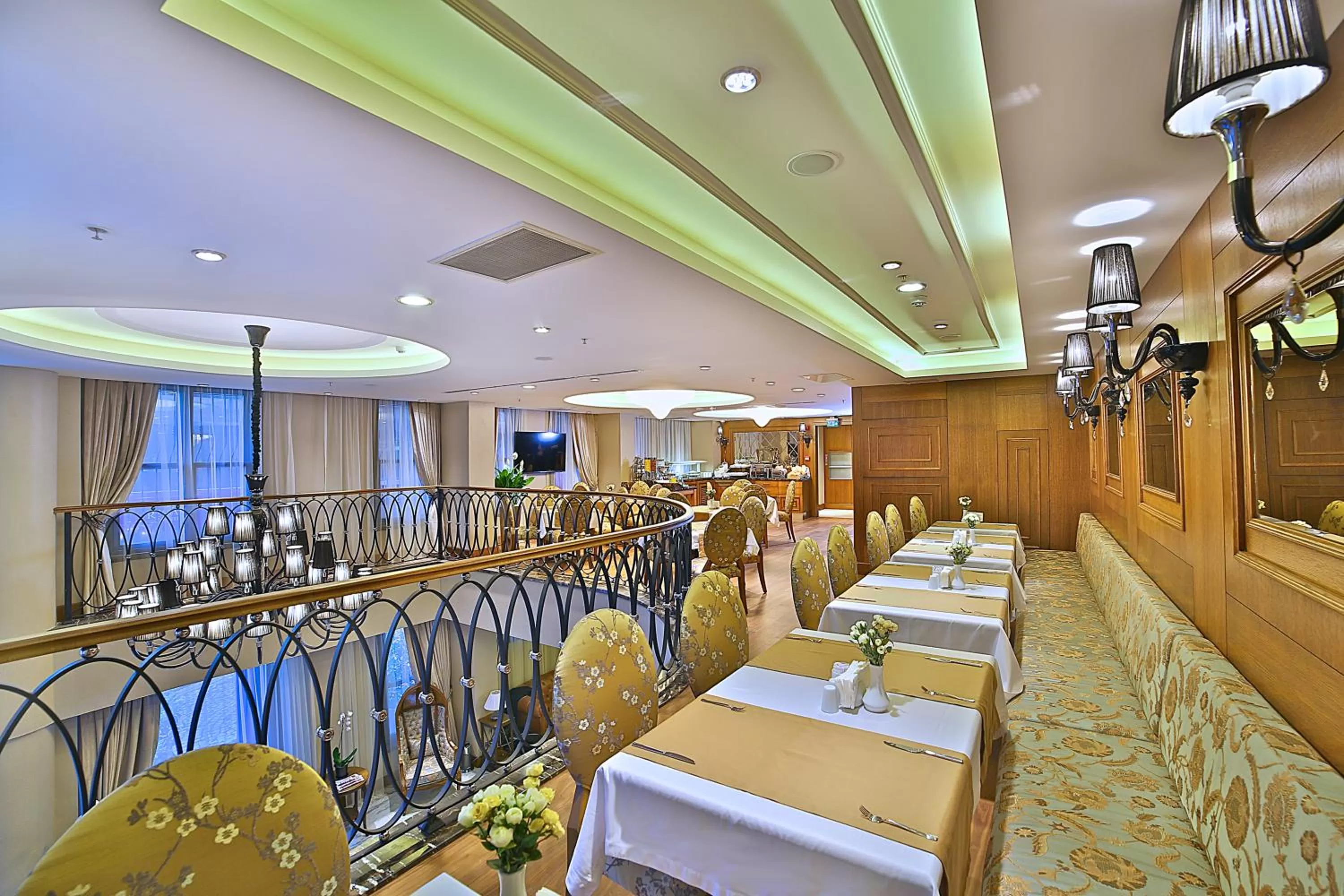 Restaurant/places to eat in Adelmar Hotel Istanbul Sisli
