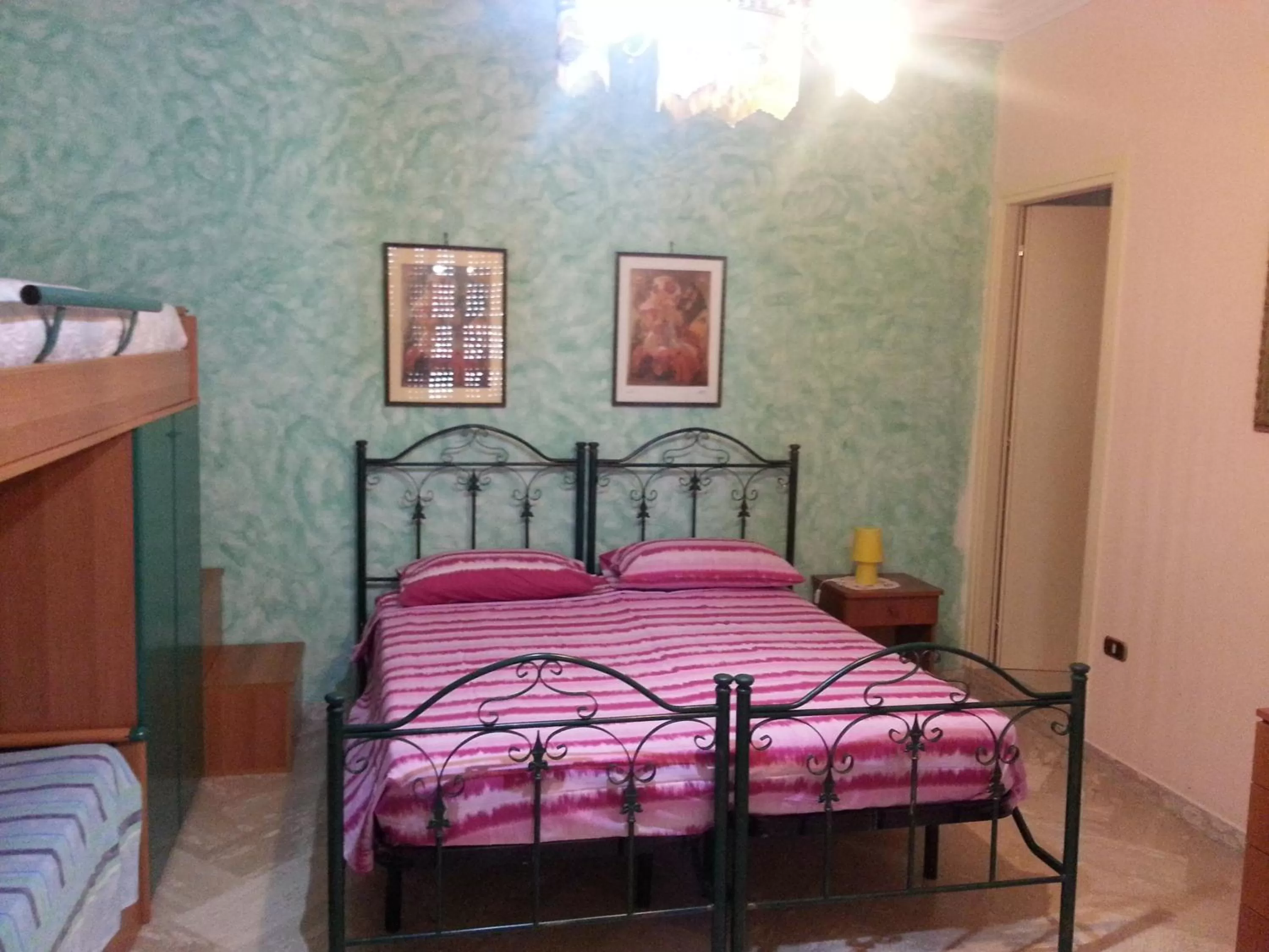 Bed in B&B LU SULE