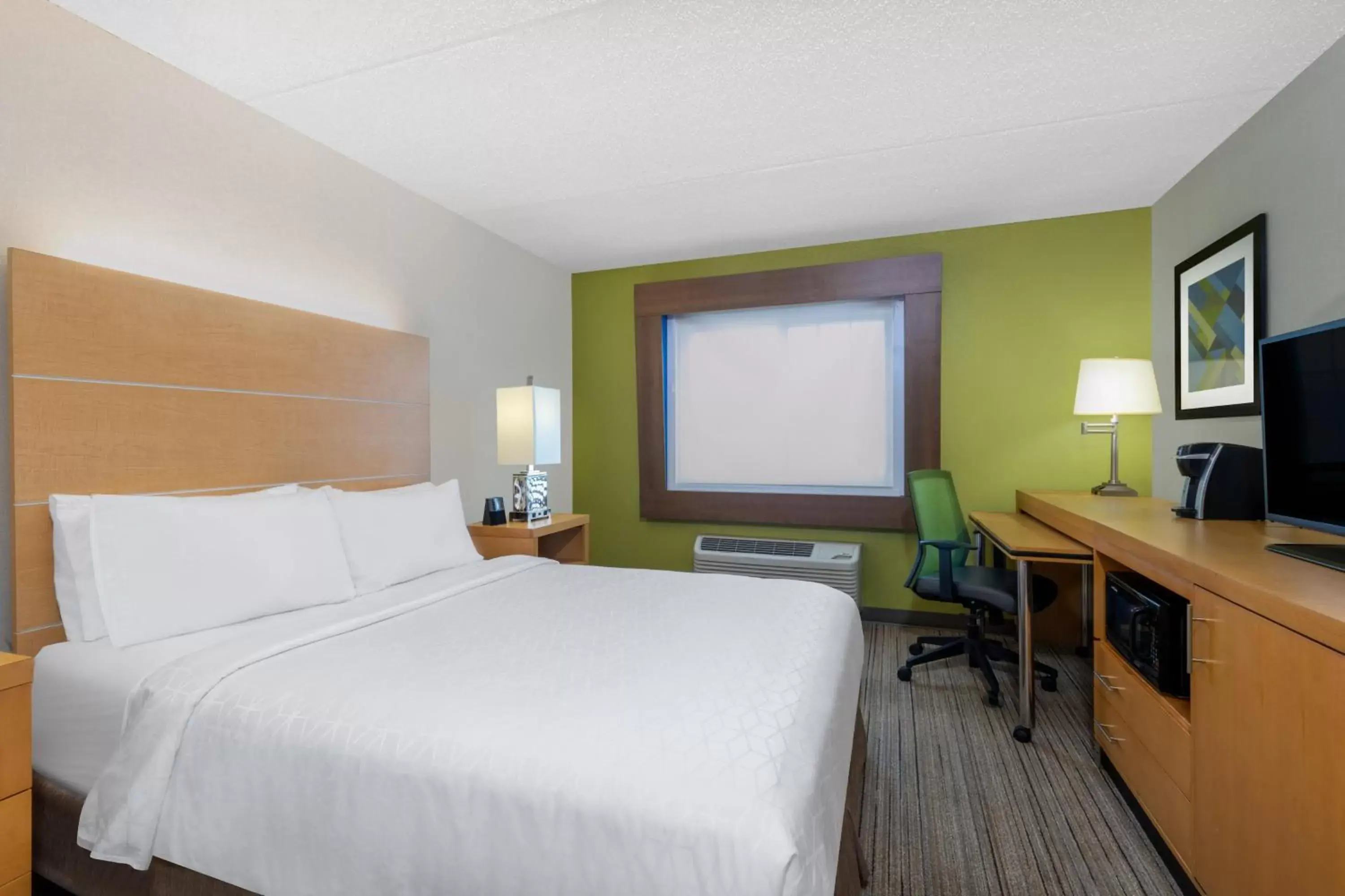 King Room - Disability Access/Hearing Accessible in Holiday Inn Express & Suites Wheat Ridge-Denver West, an IHG Hotel King Room - Disability Access/Hearing Accessible in Holiday Inn Express & Suites Wheat Ridge-Denver West, an IHG Hotel