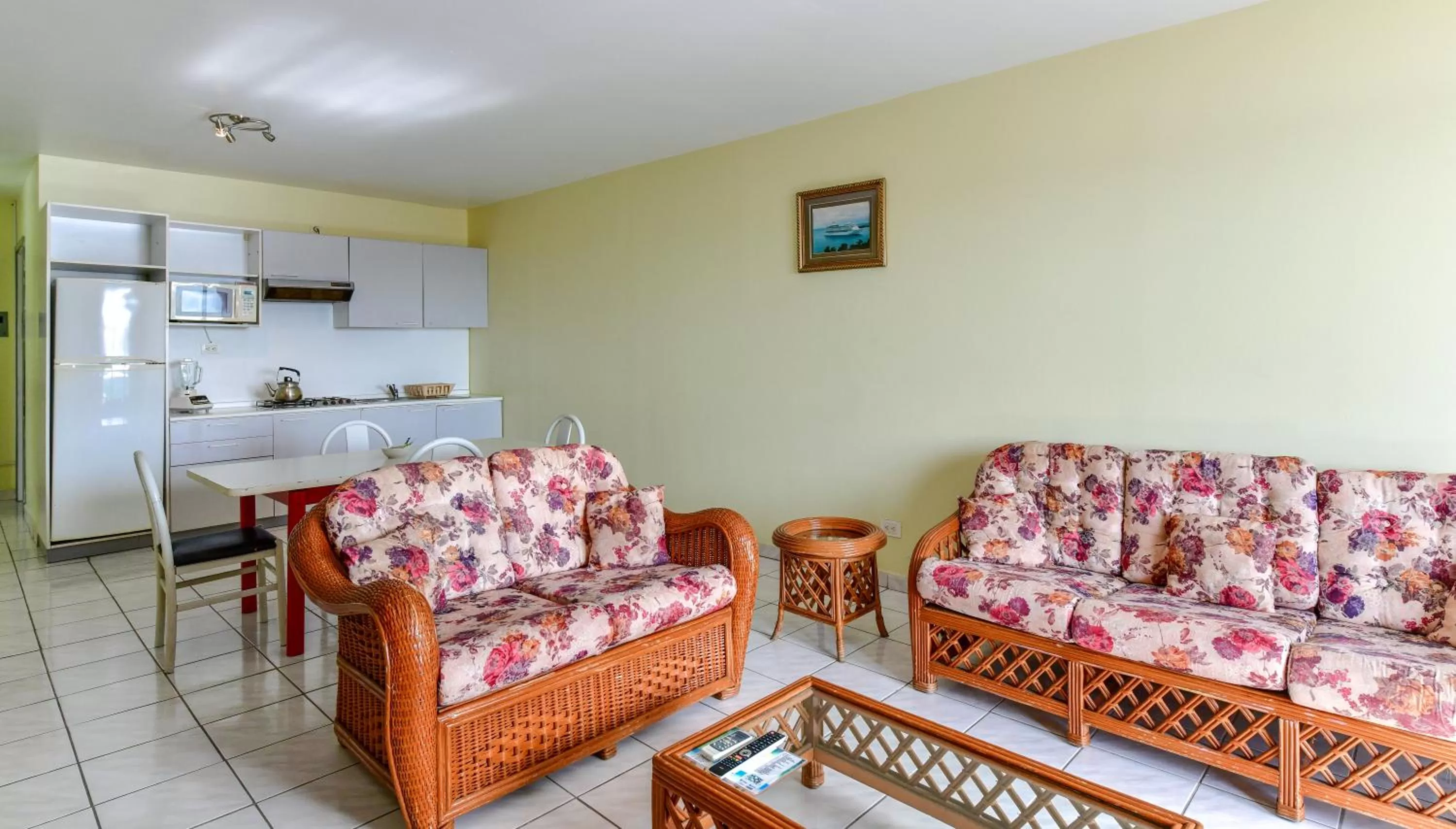 Kitchen or kitchenette in Heritage Hotel