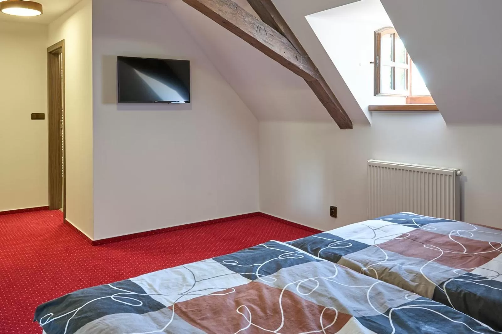 Bed in Vila Lovců králových