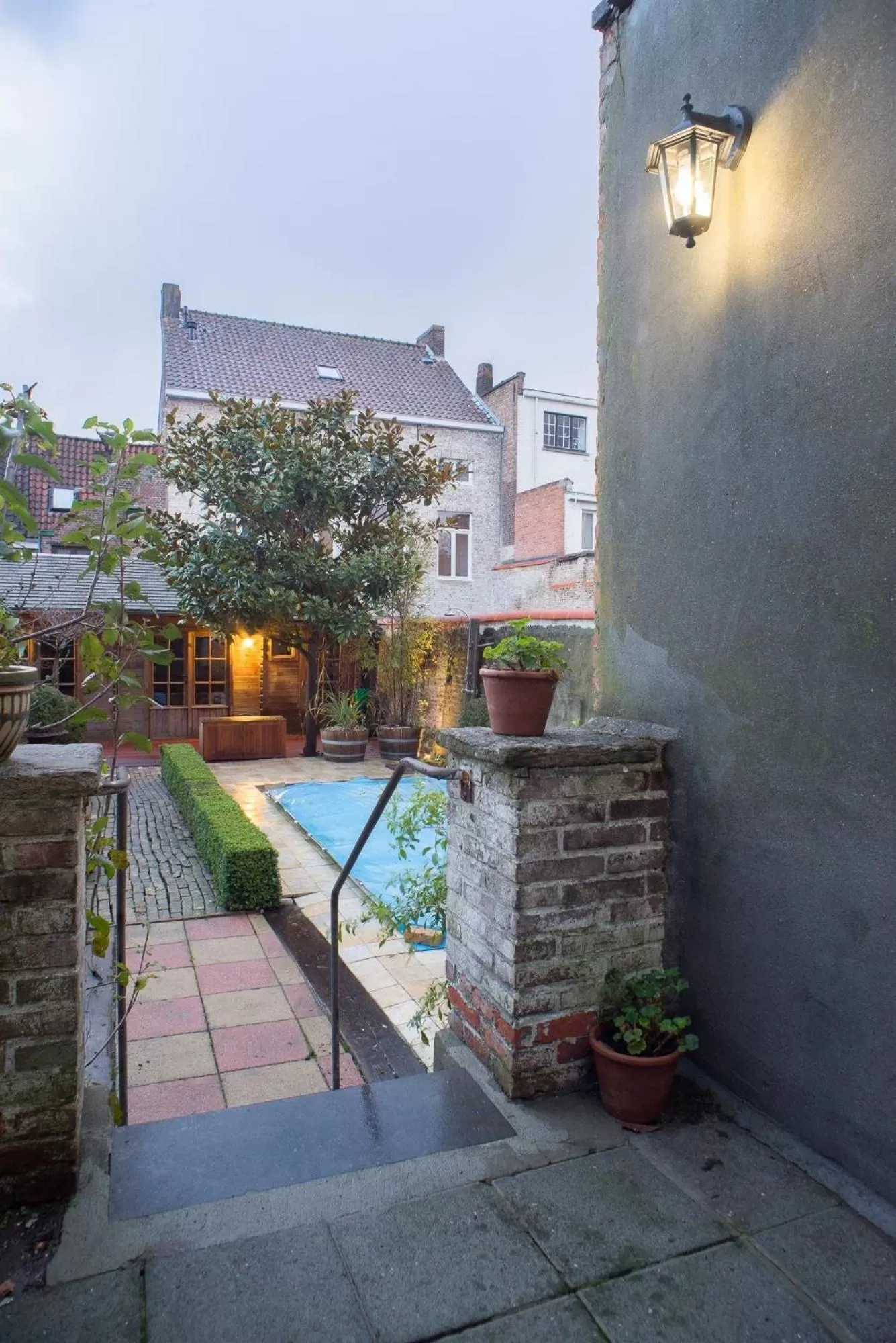 Patio, Swimming Pool in B&B Coupure