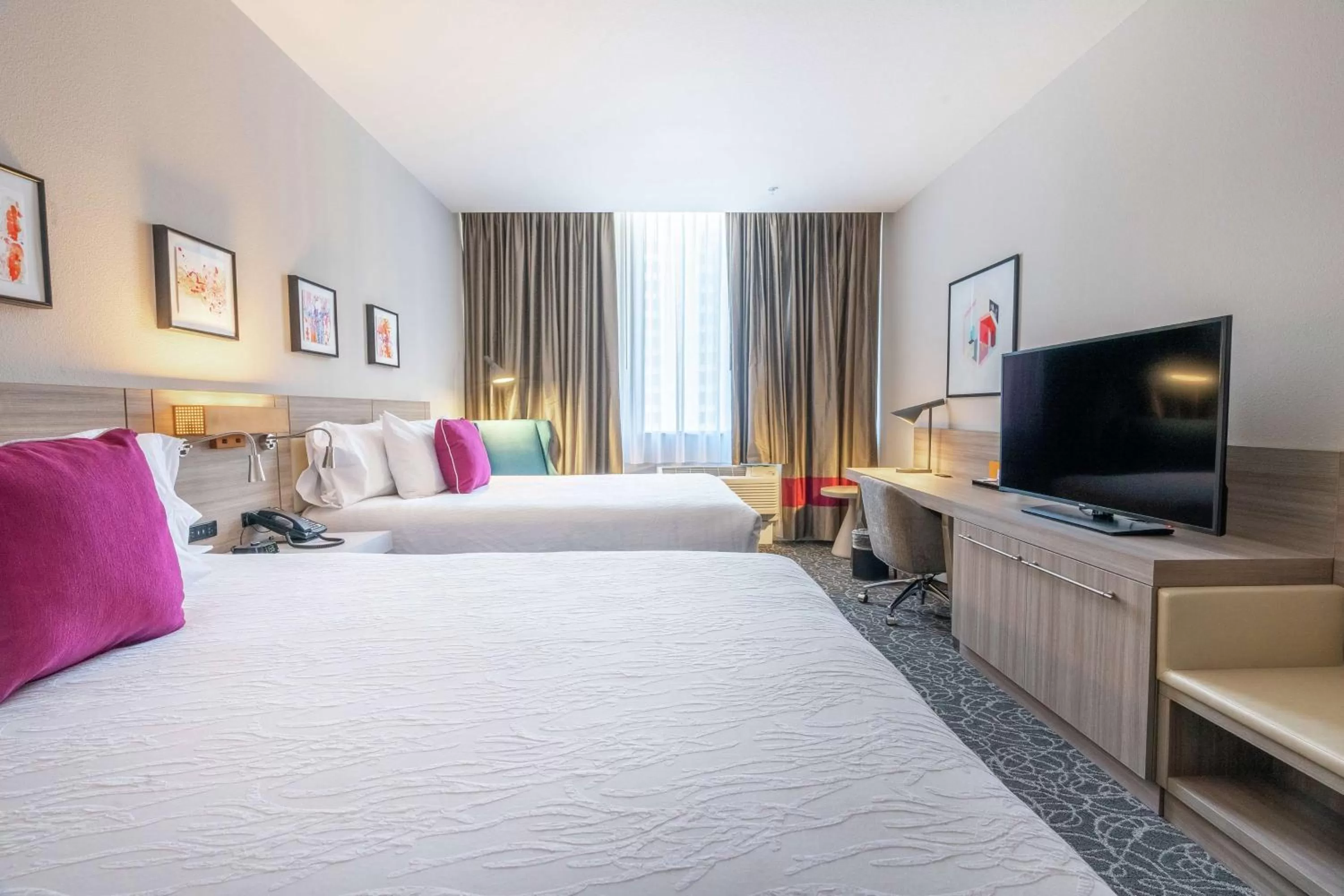 Bedroom, Bed in Hilton Garden Inn Wichita Downtown, Ks