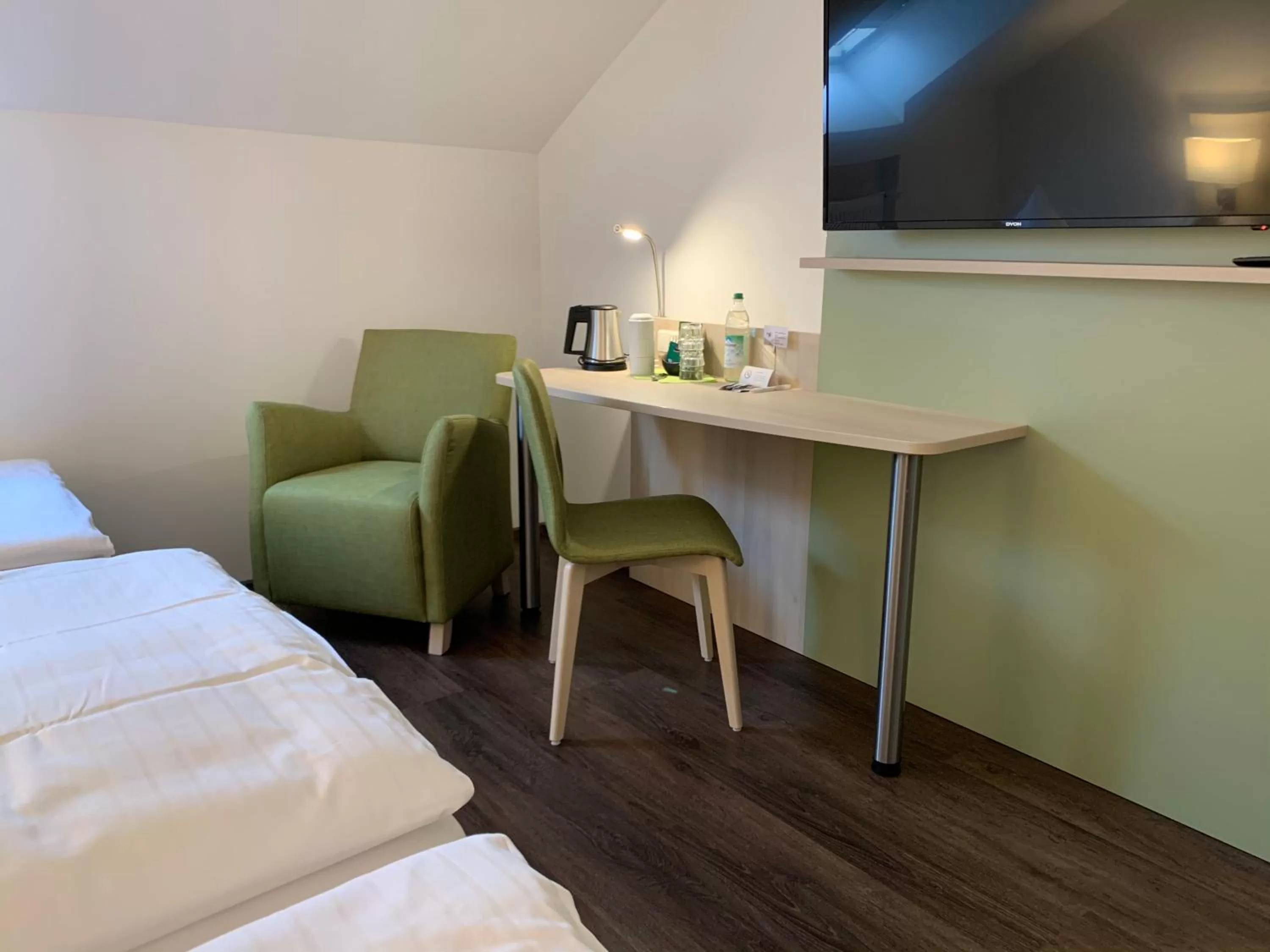 TV and multimedia, Bed in Marias Inn - Bed & Breakfast