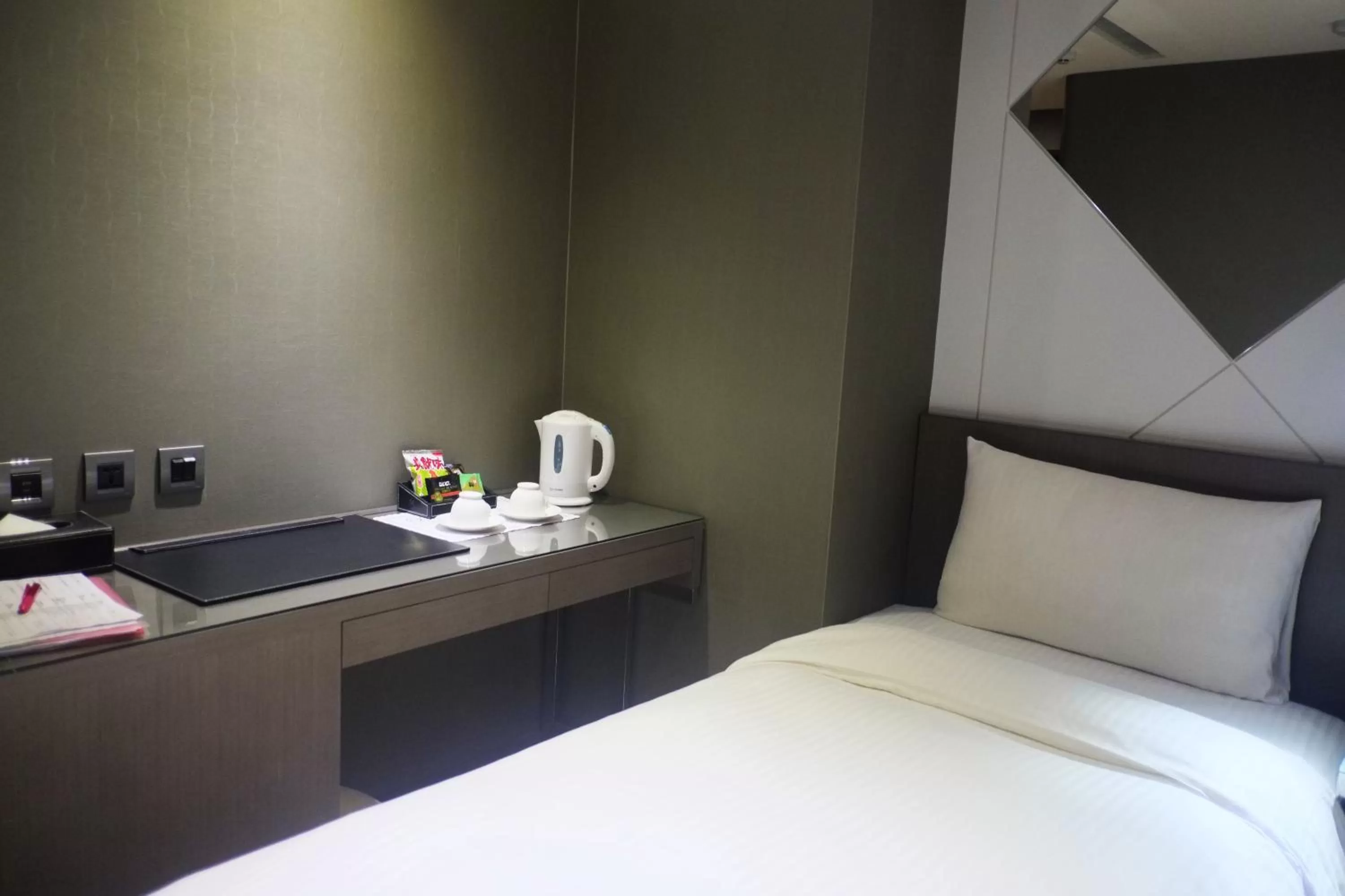 Bed in Beauty Hotels Taipei - Hotel B6