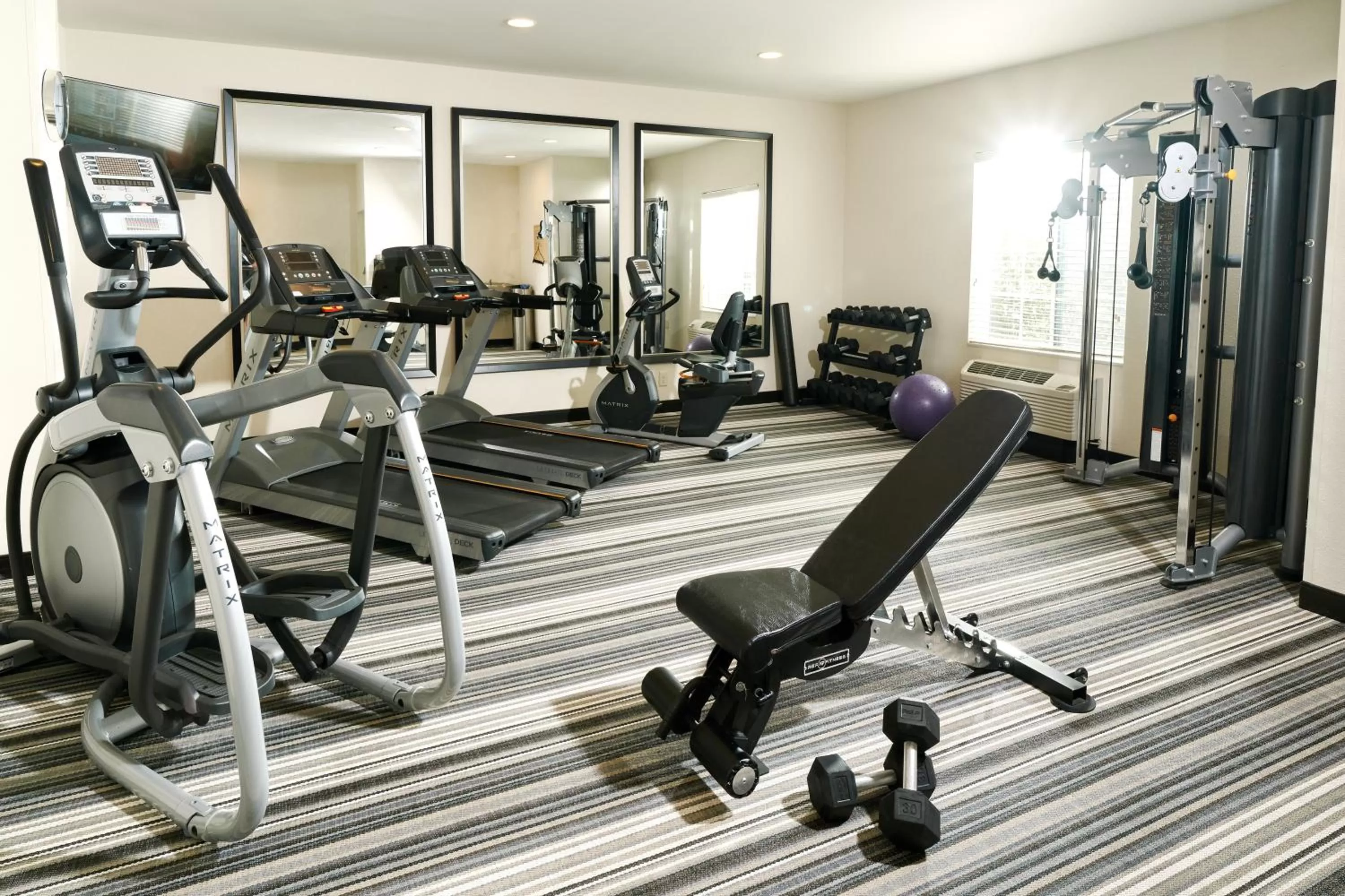 Fitness centre/facilities in Candlewood Suites Columbus-Northeast by IHG