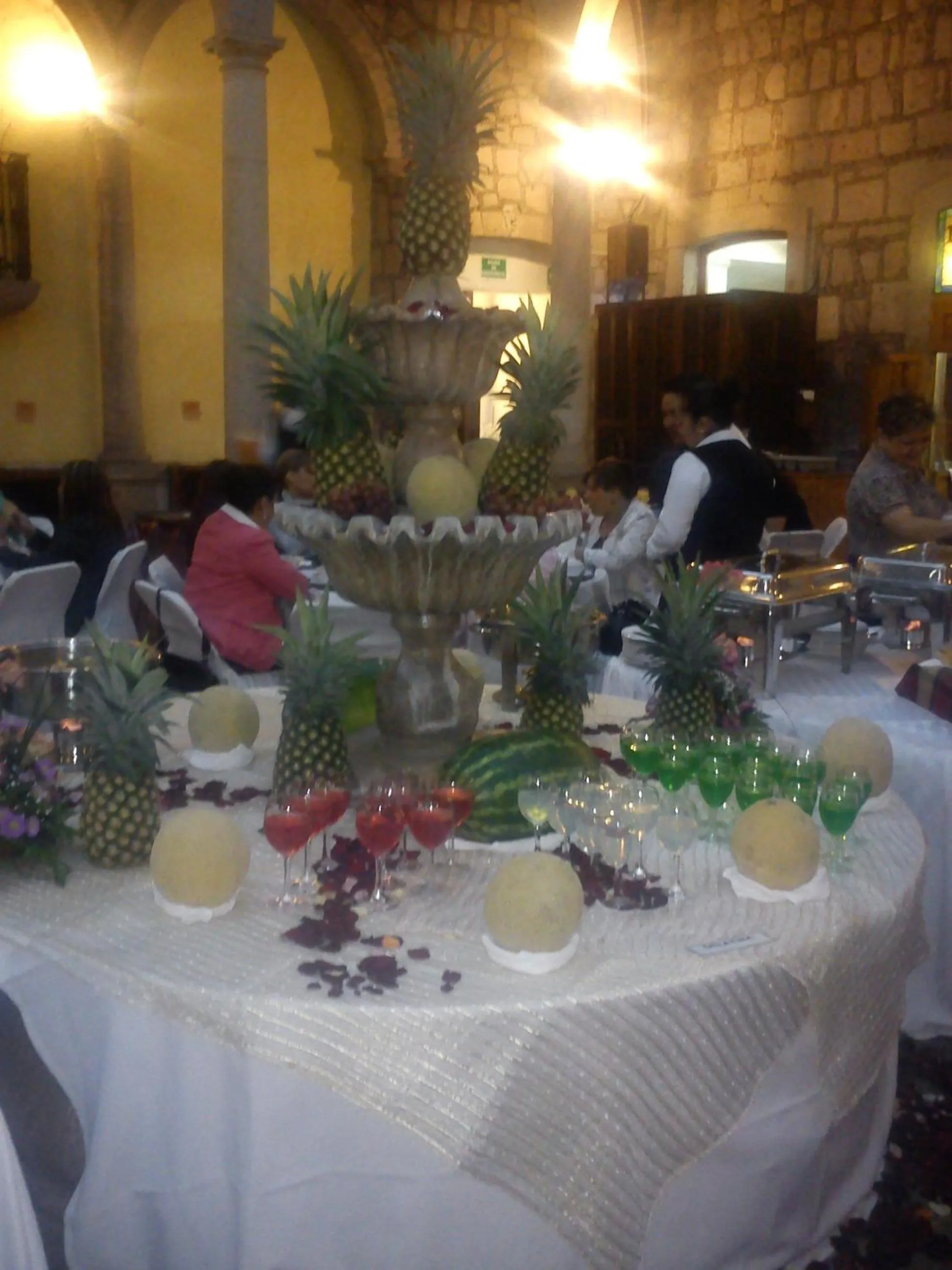 Food and drinks in Howard Johnson by Wyndham Morelia Calle Real