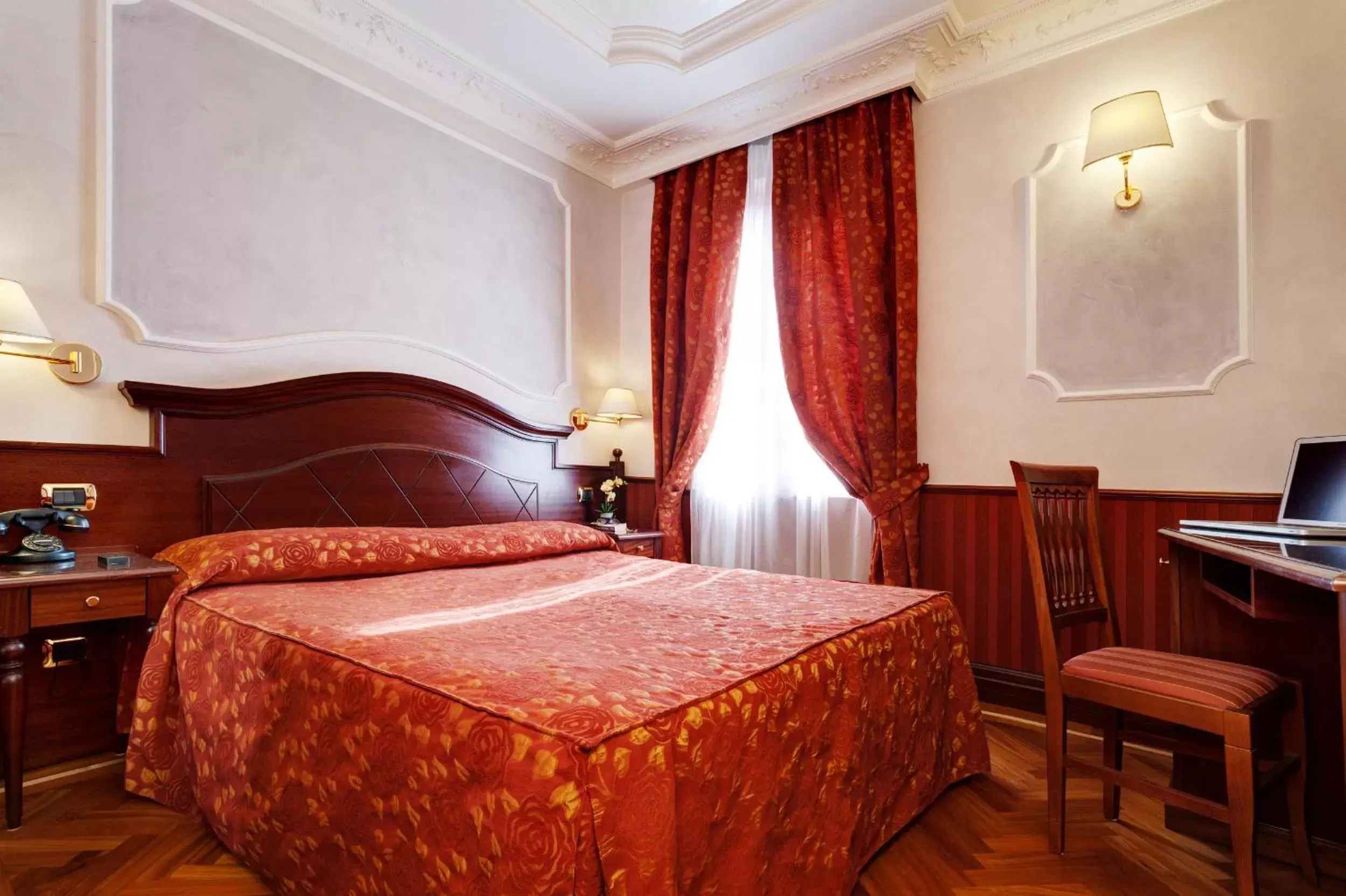 Standard Double Room in Hotel Best Roma Standard Double Room in Hotel Best Roma
