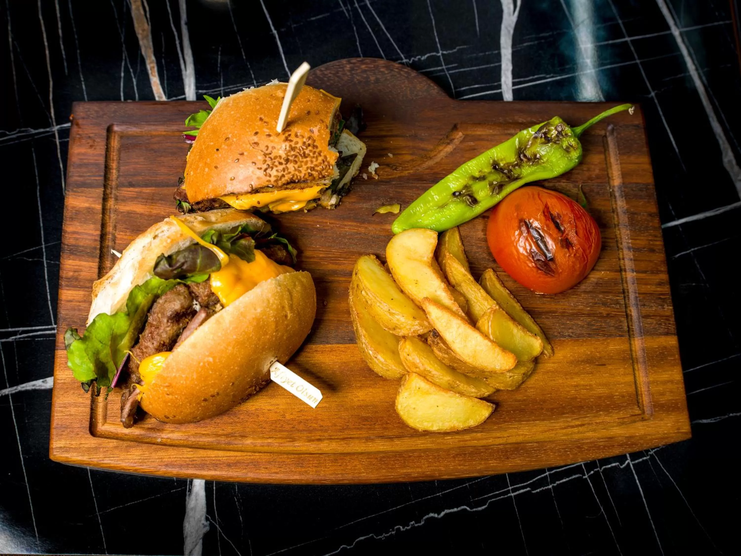 Restaurant/places to eat in MENALO HOTEL PREMIUM ISTANBUL AIRPORT