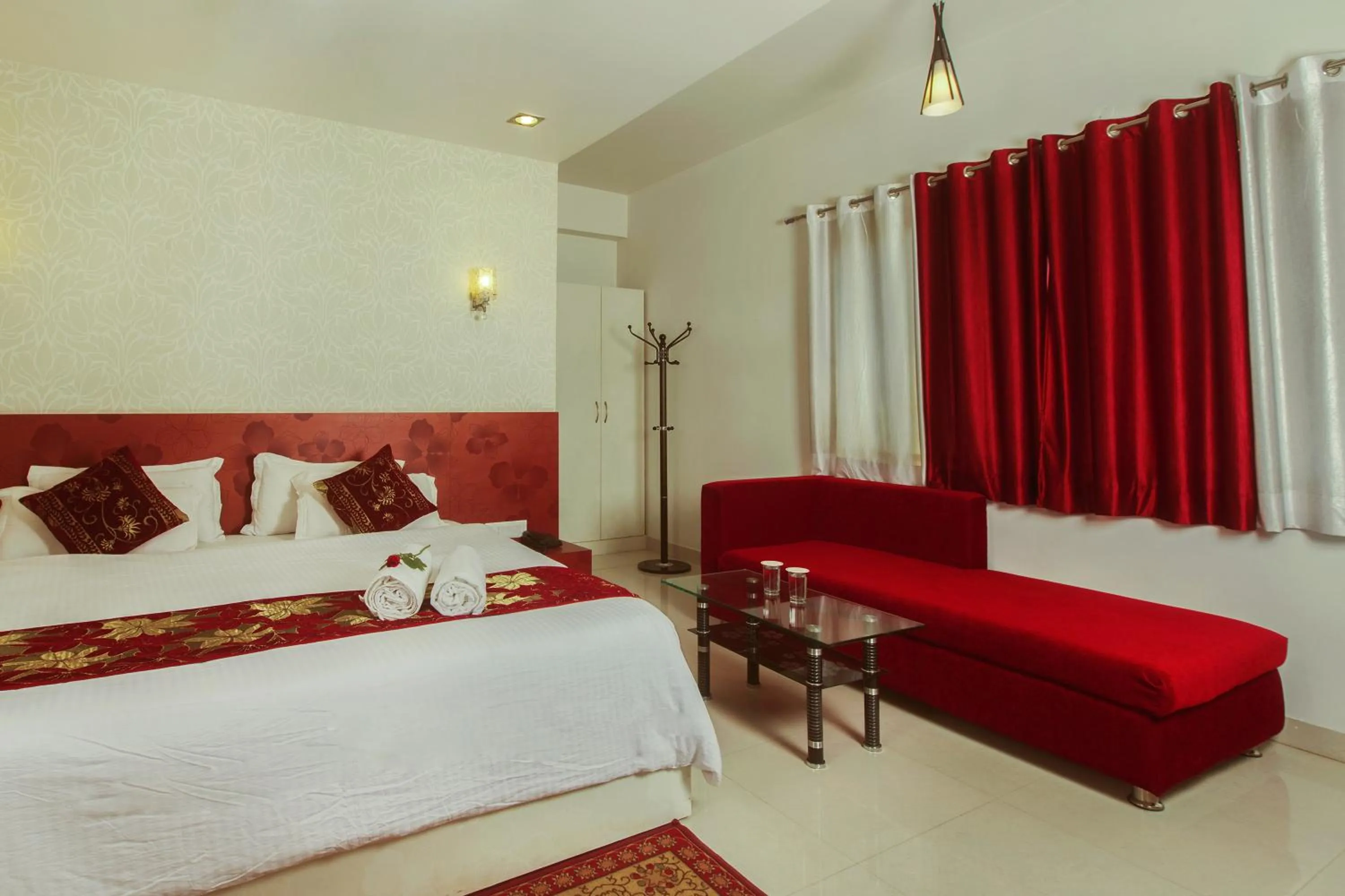 Bed in Hotel Metropolitan