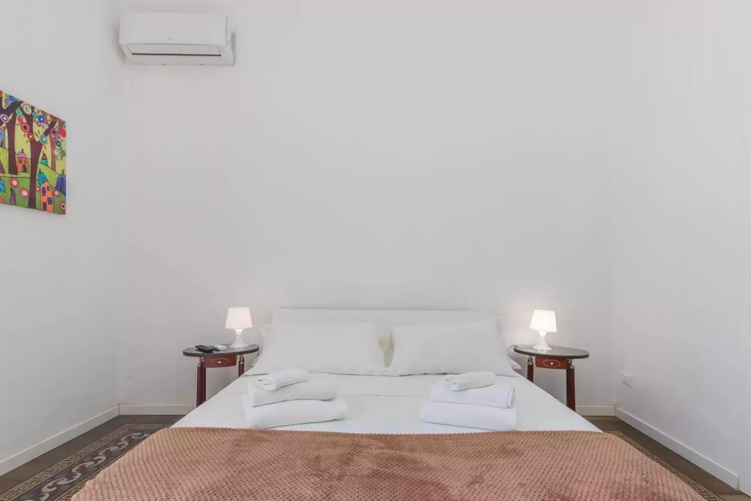 Photo of the whole room, Bed in A'Storia