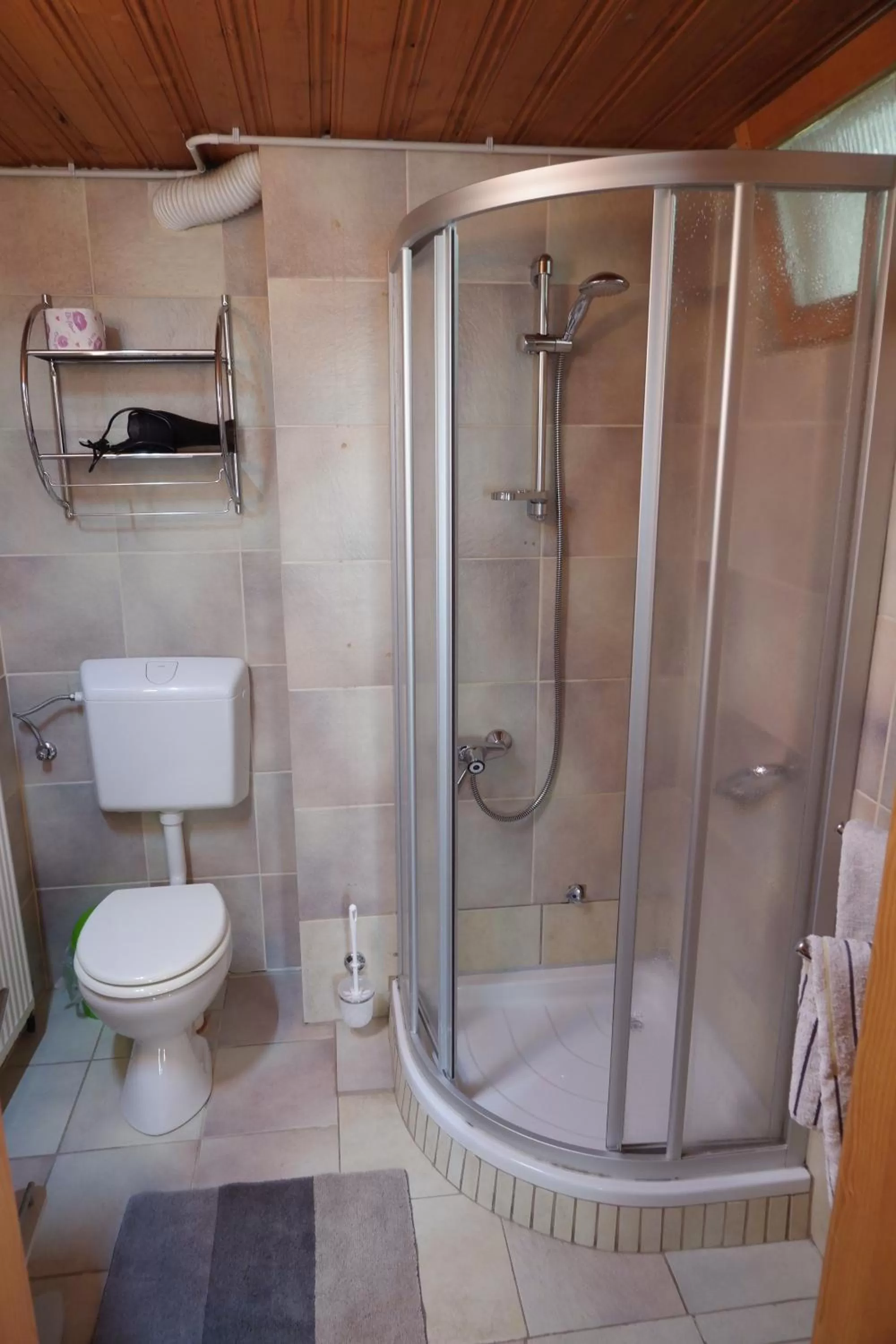 Bathroom in Frühstückspension Mayer-Schiller