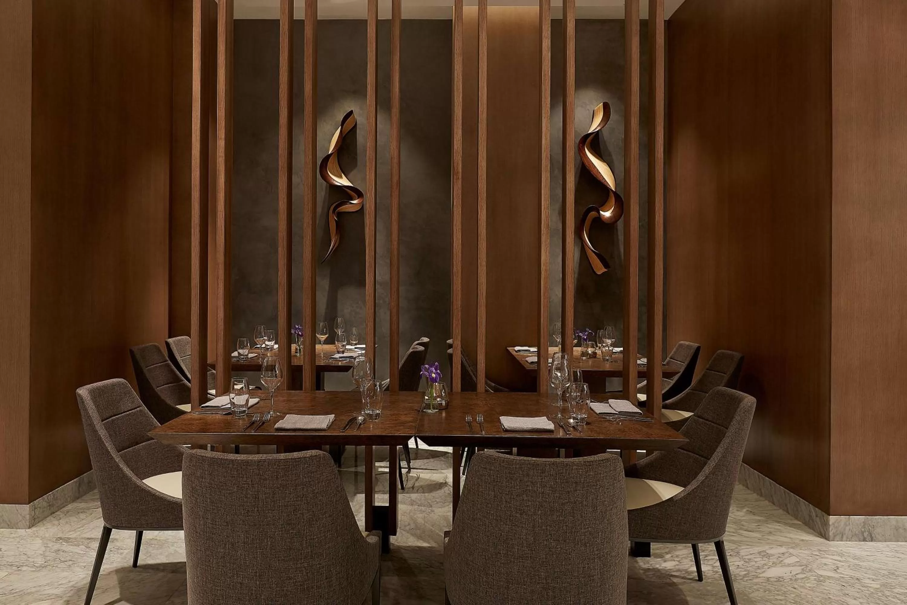 Restaurant/places to eat in Hyatt Regency Newport Beach West