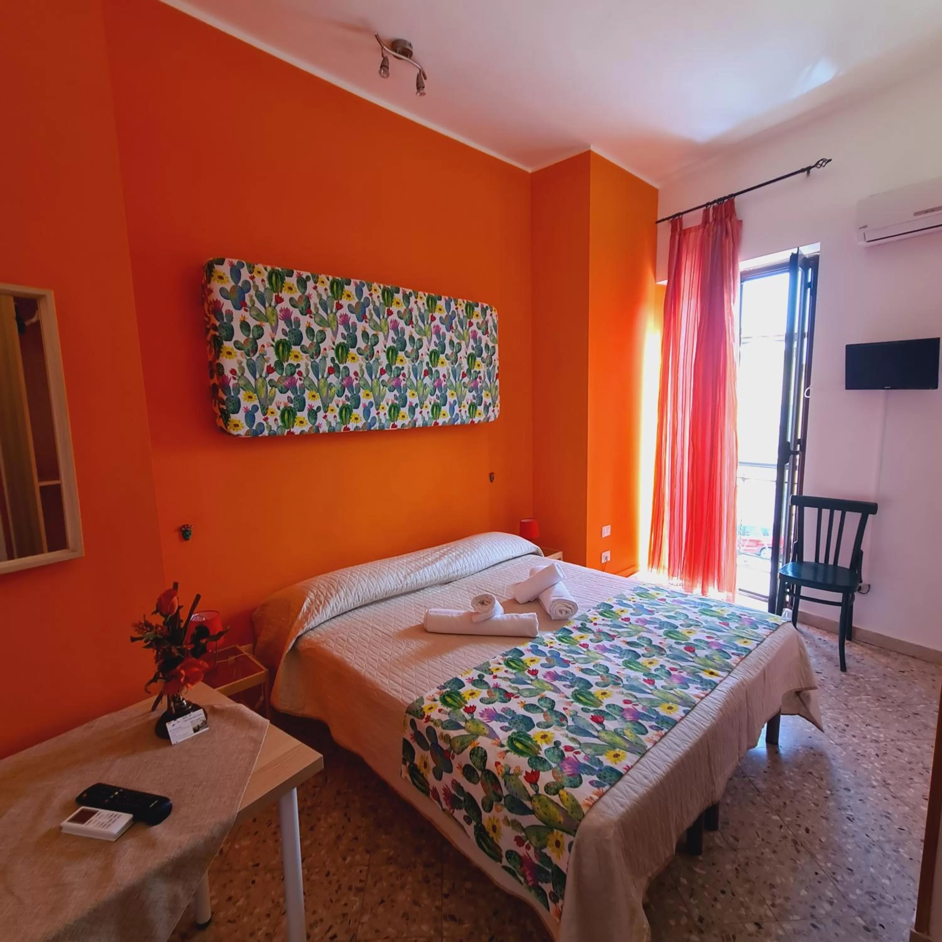 Bedroom, Bed in Due Passi Dal Centro