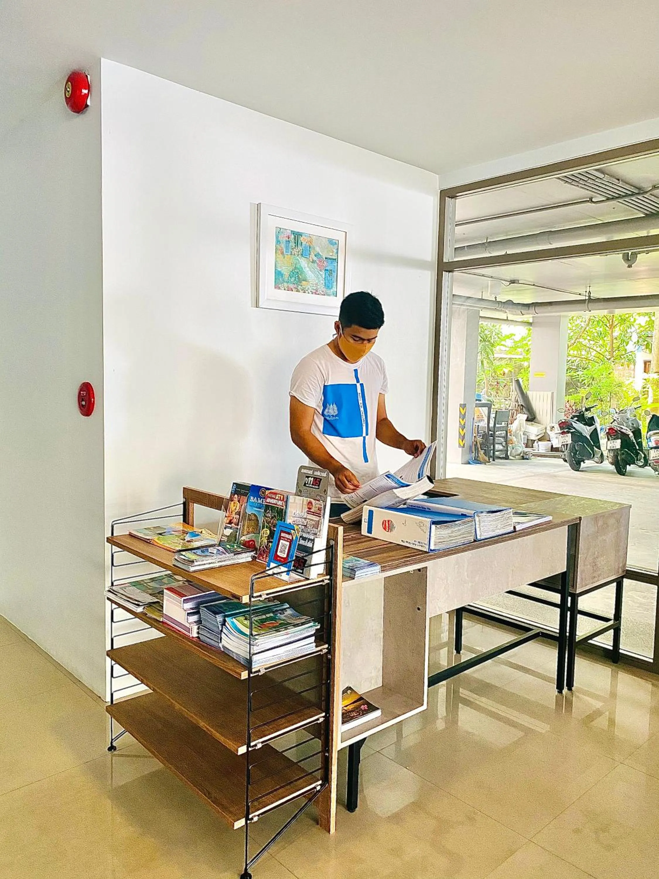 Staff in The Palms Residence - SHA Extra Plus