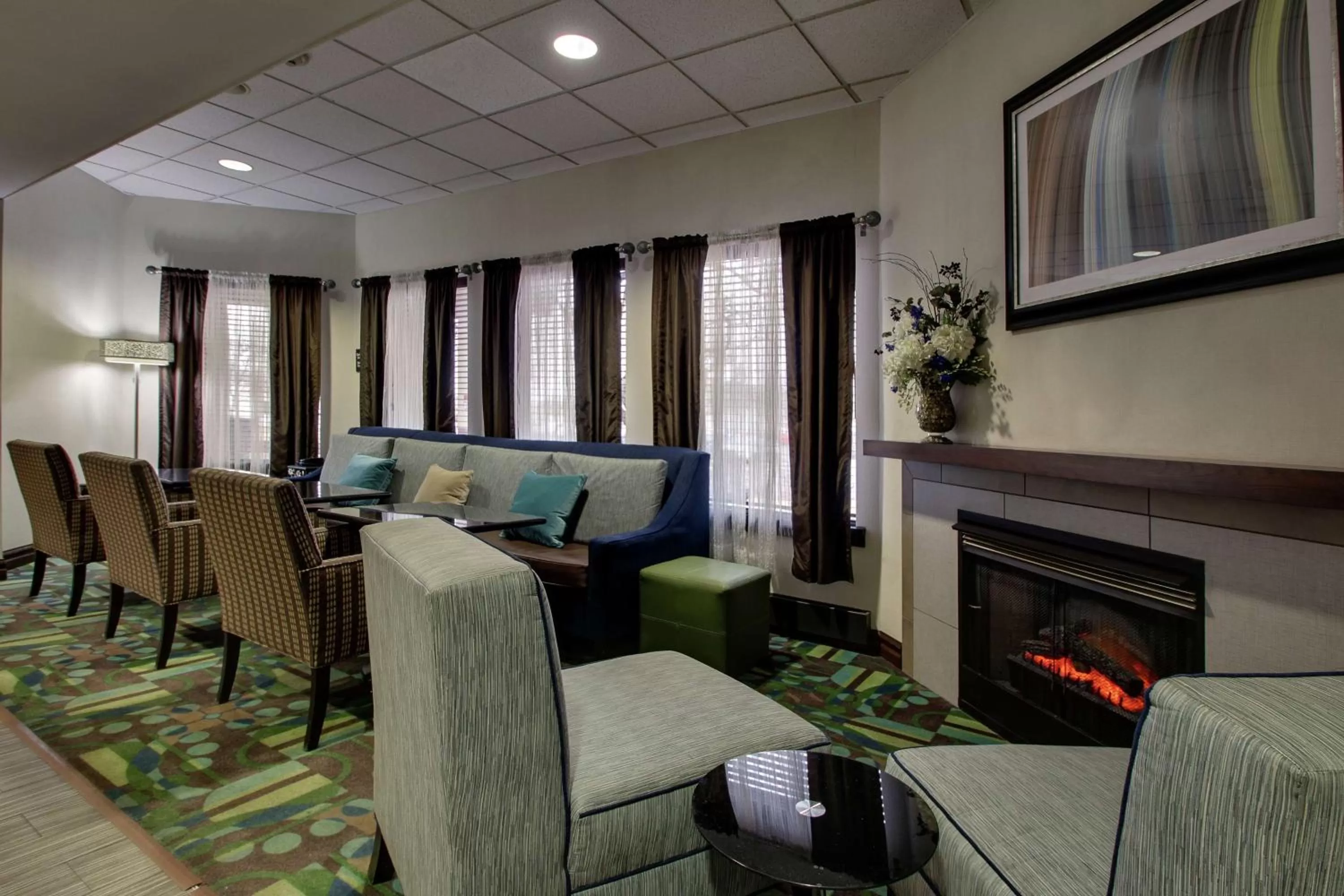 Lobby or reception in Hampton Inn DuBois