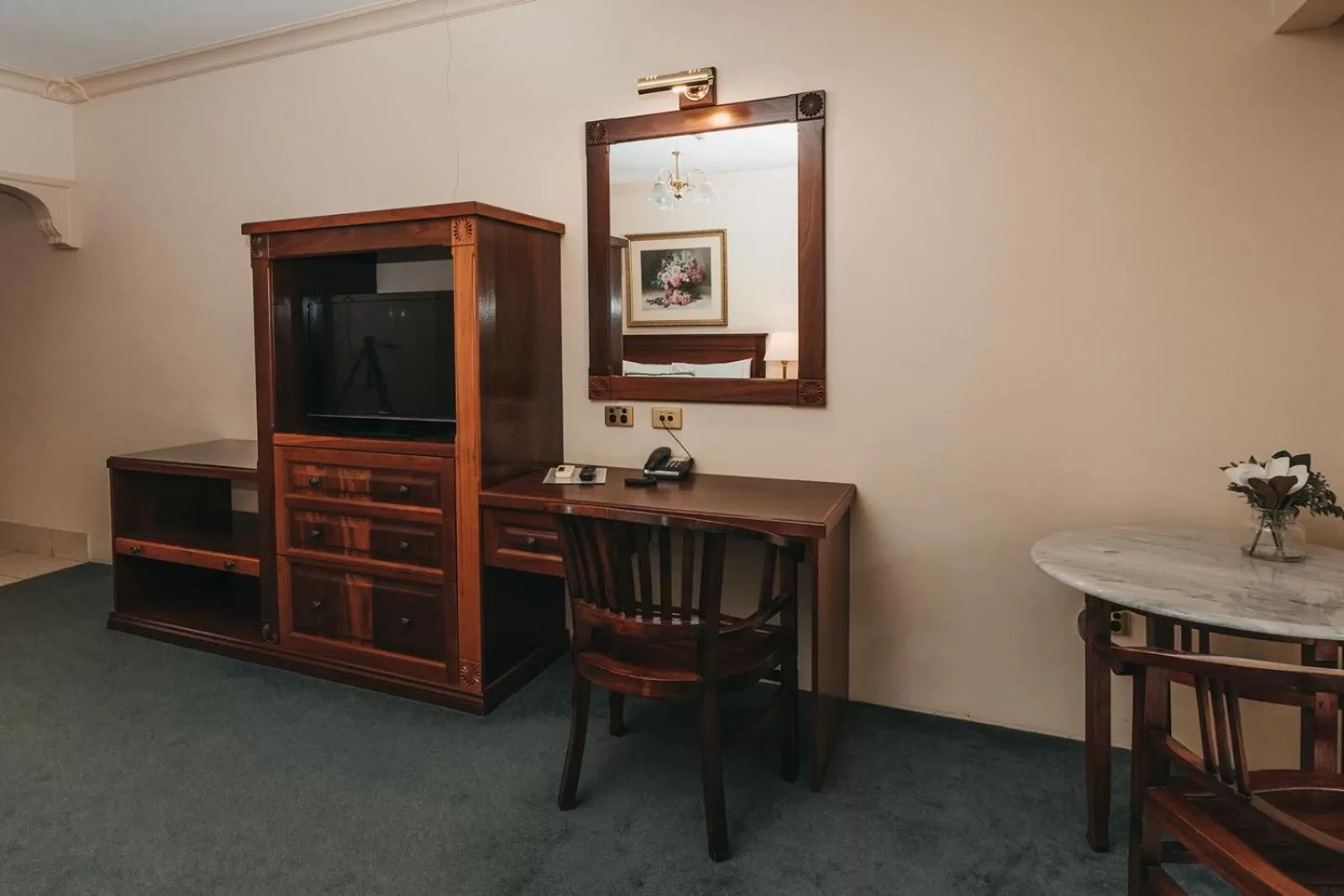 Living room in The Lawson Riverside Suites