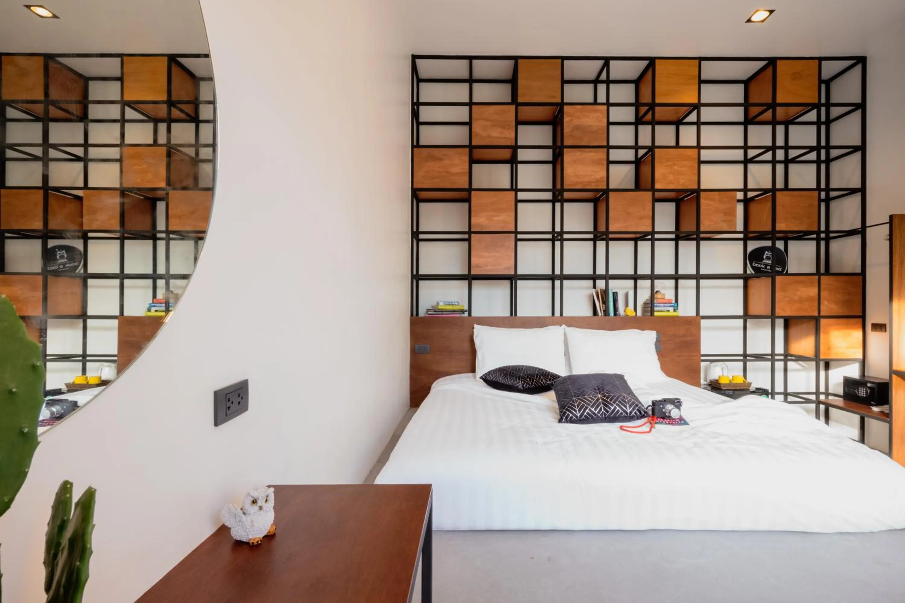 Photo of the whole room, Bed in Book a Bed Poshtel - SHA Plus