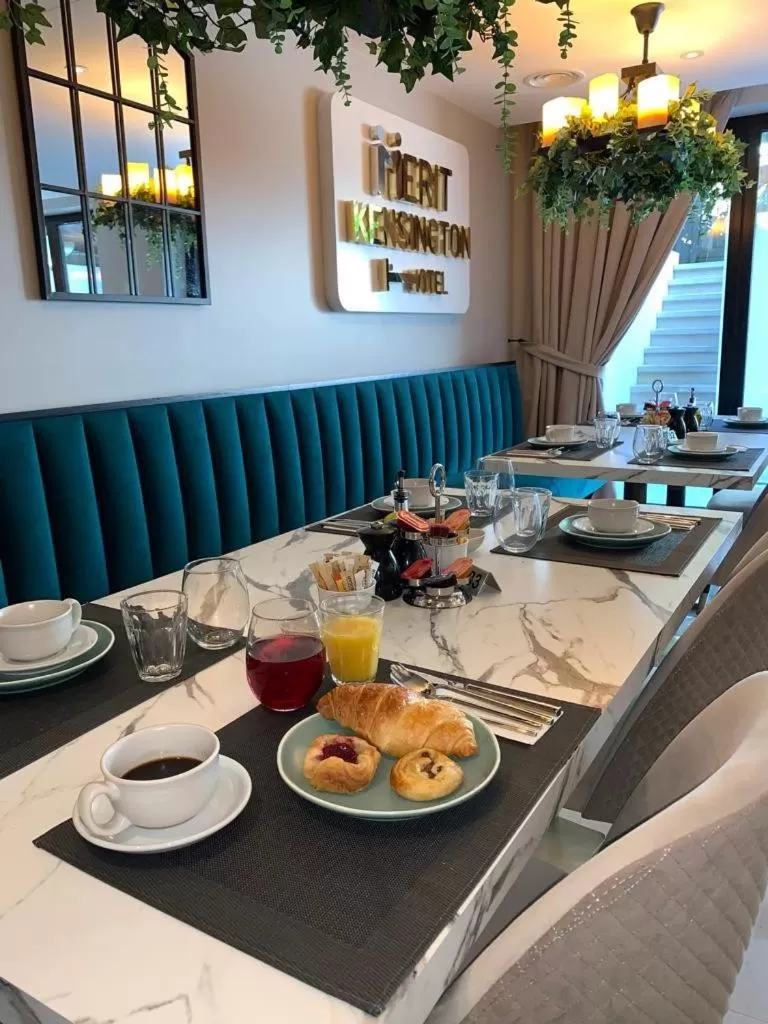 Breakfast in Merit Kensington Hotel