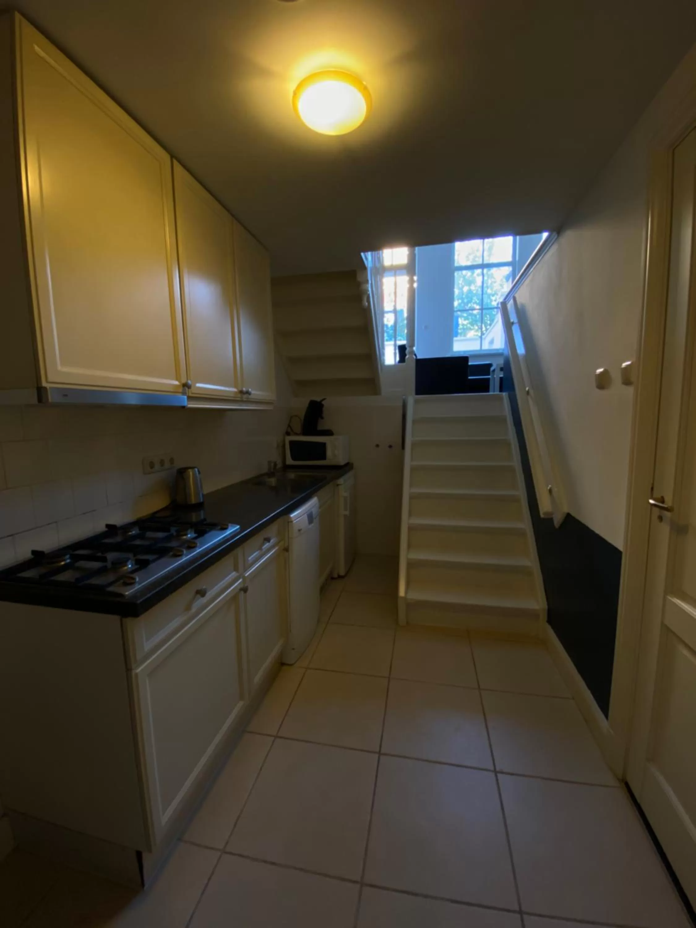 Kitchen or kitchenette in Hotel Bridges House - Delft City Centre