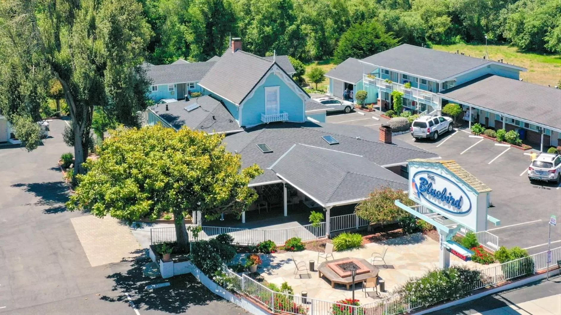 Bird's eye view in Bluebird Inn