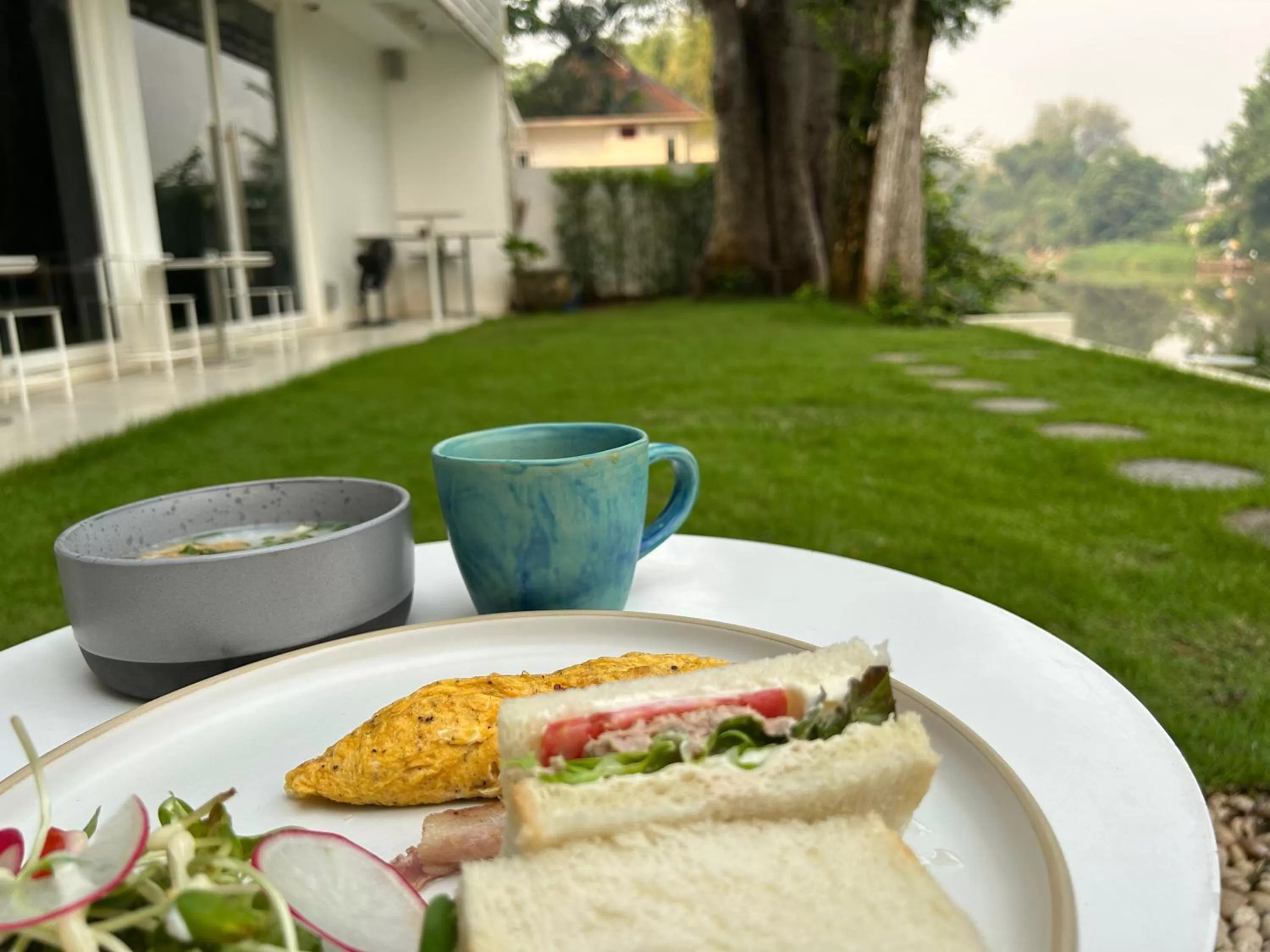 Restaurant/places to eat in Little Shelter Hotel Chiangmai