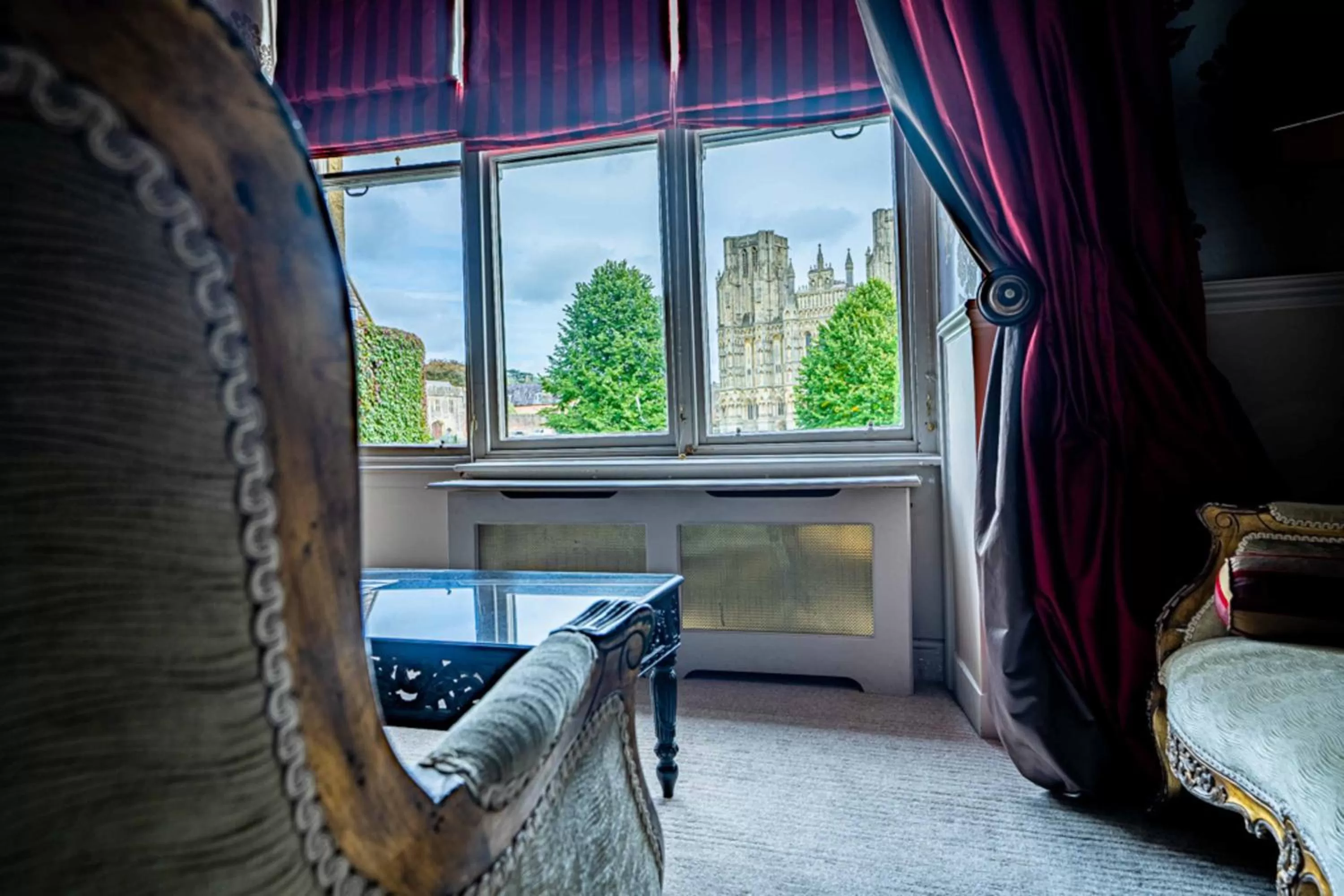Living room in The Swan Hotel, Wells, Somerset - The Coaching Inn Group