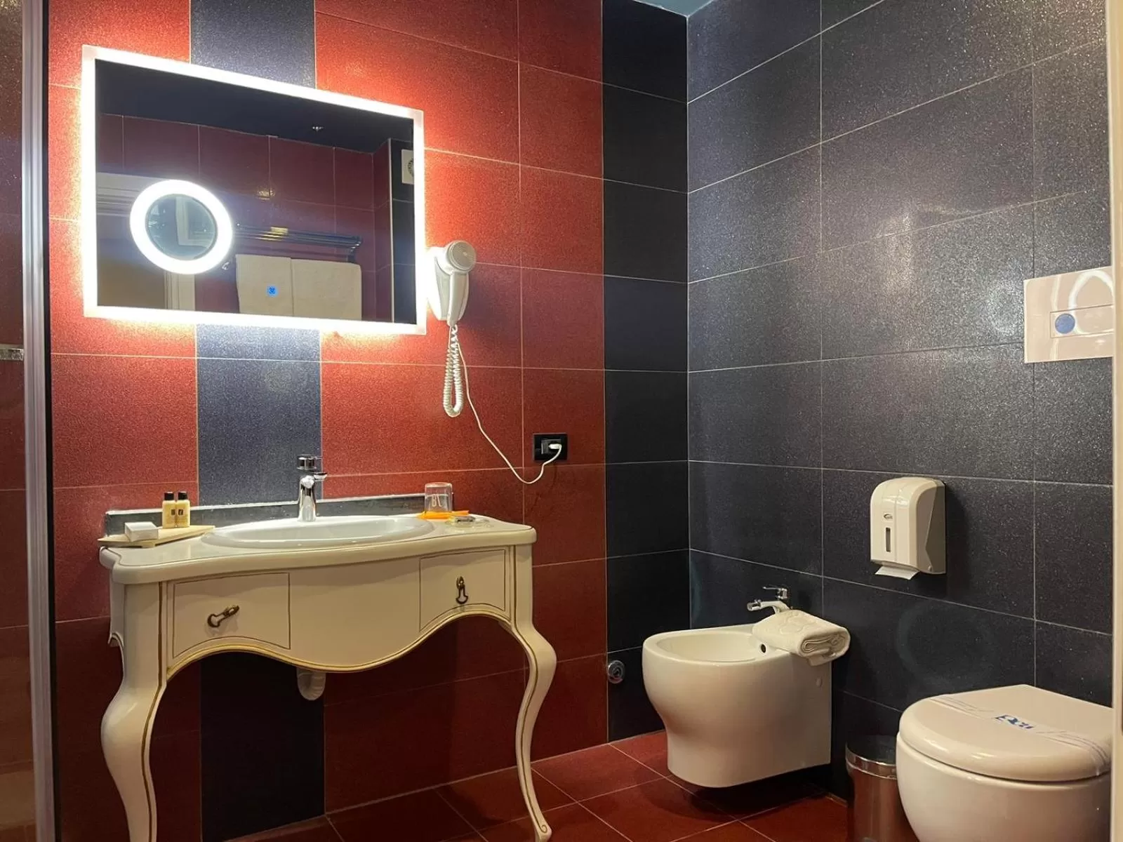 Bathroom in Hotel Hymeti's Palace