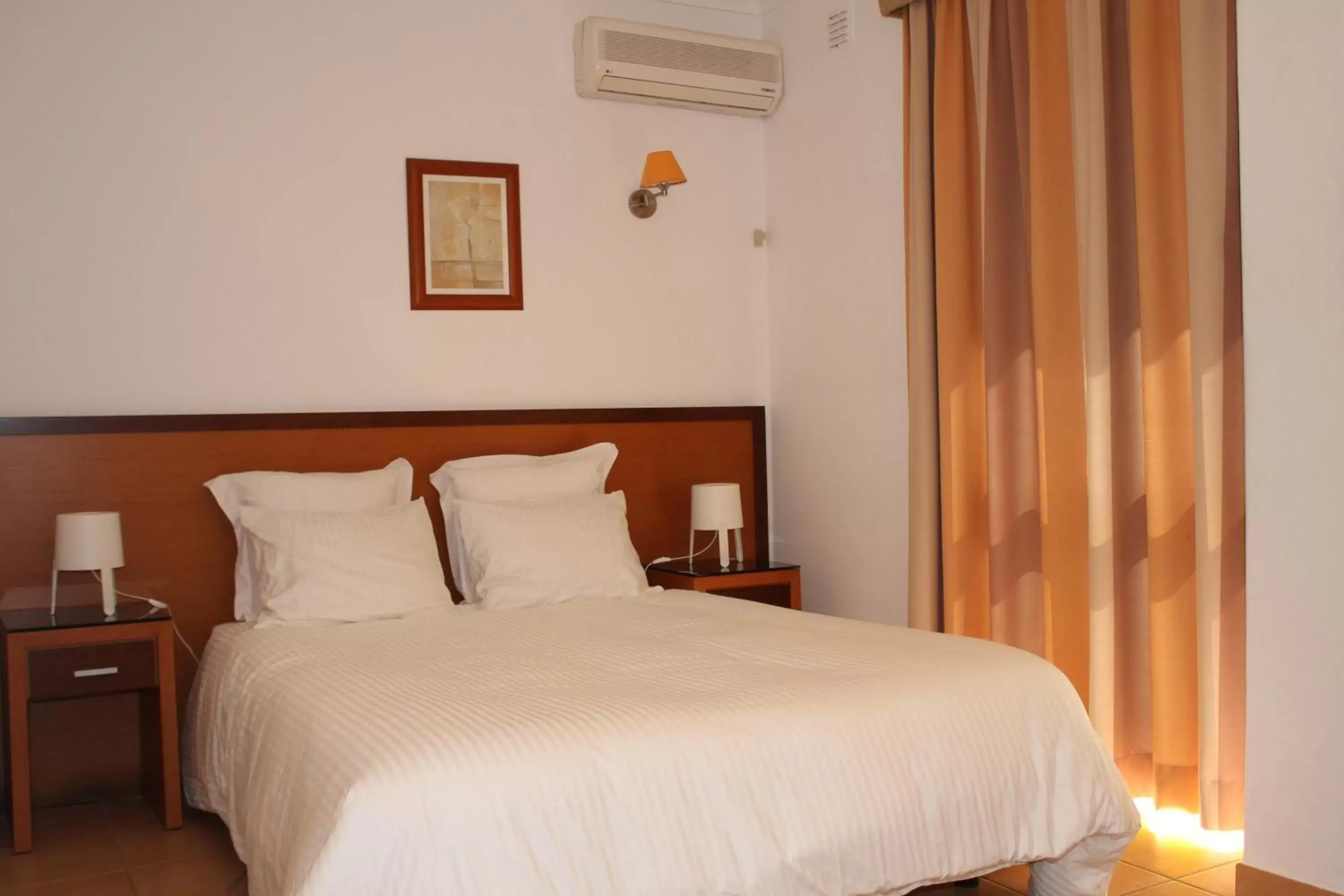 Superior Double or Twin Room in Hotel Pinhal do Sol Superior Double or Twin Room in Hotel Pinhal do Sol