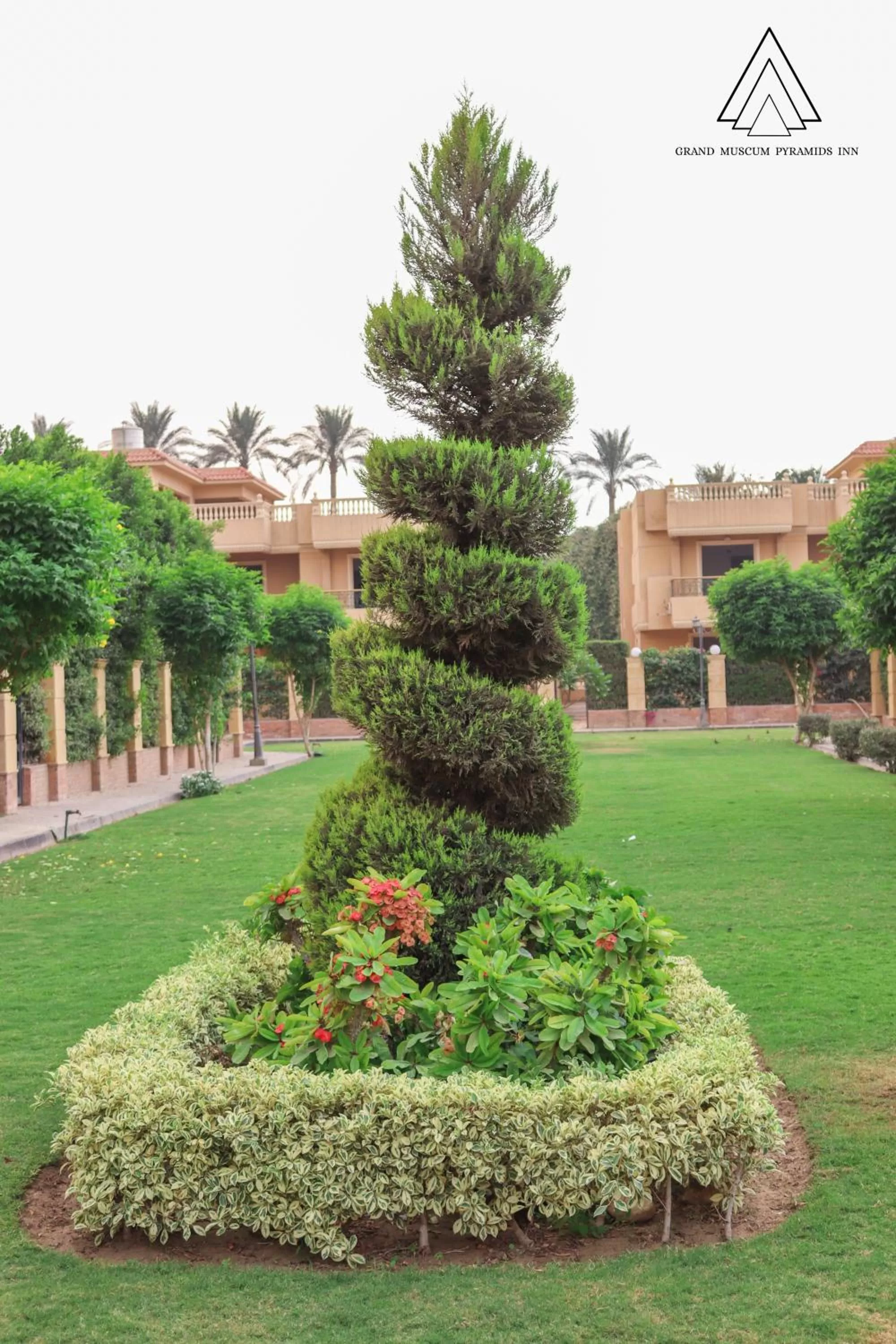 Day in Grand Museum Pyramids Inn