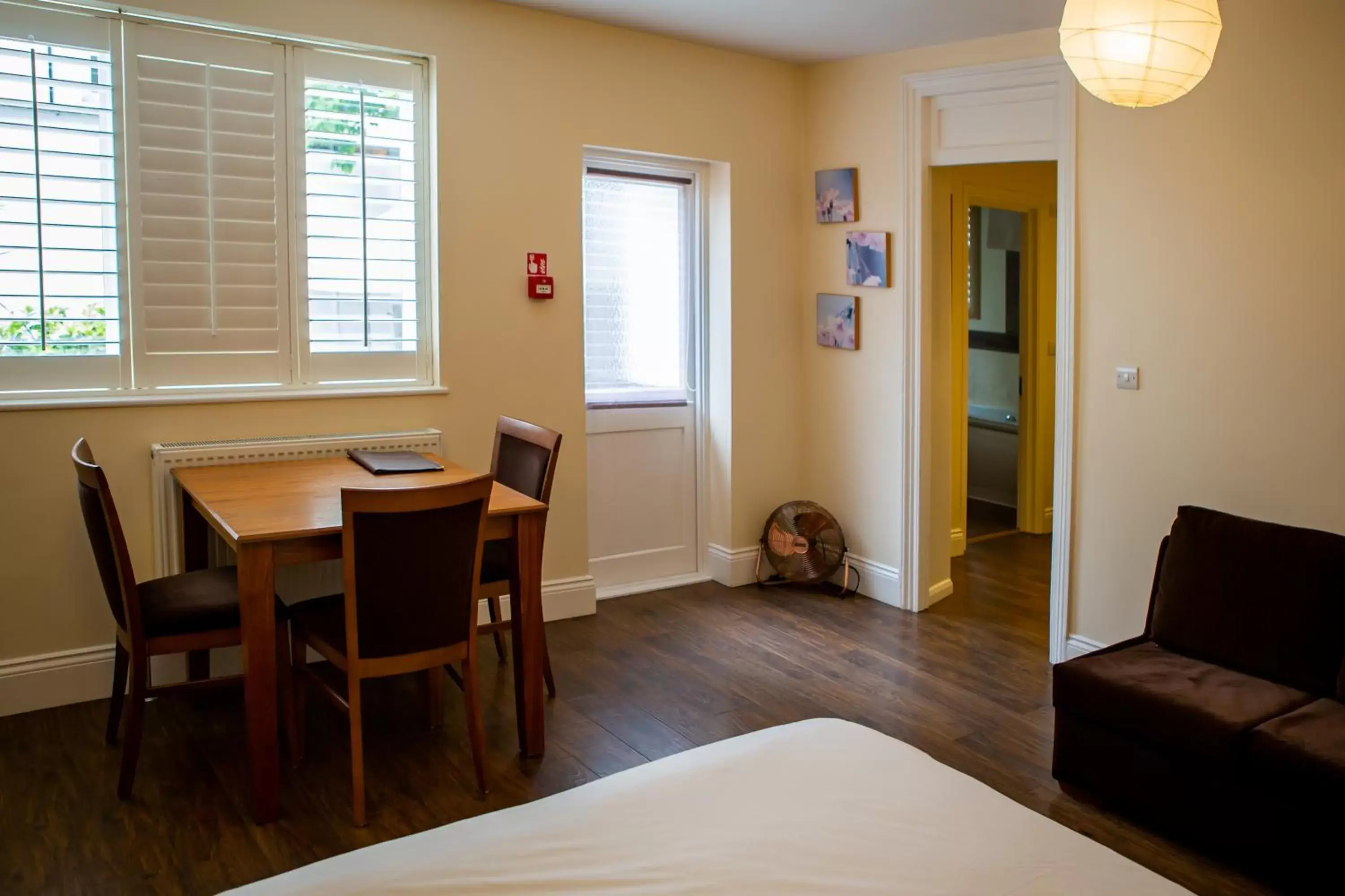 Quadruple Room in Marylebone Inn Quadruple Room in Marylebone Inn