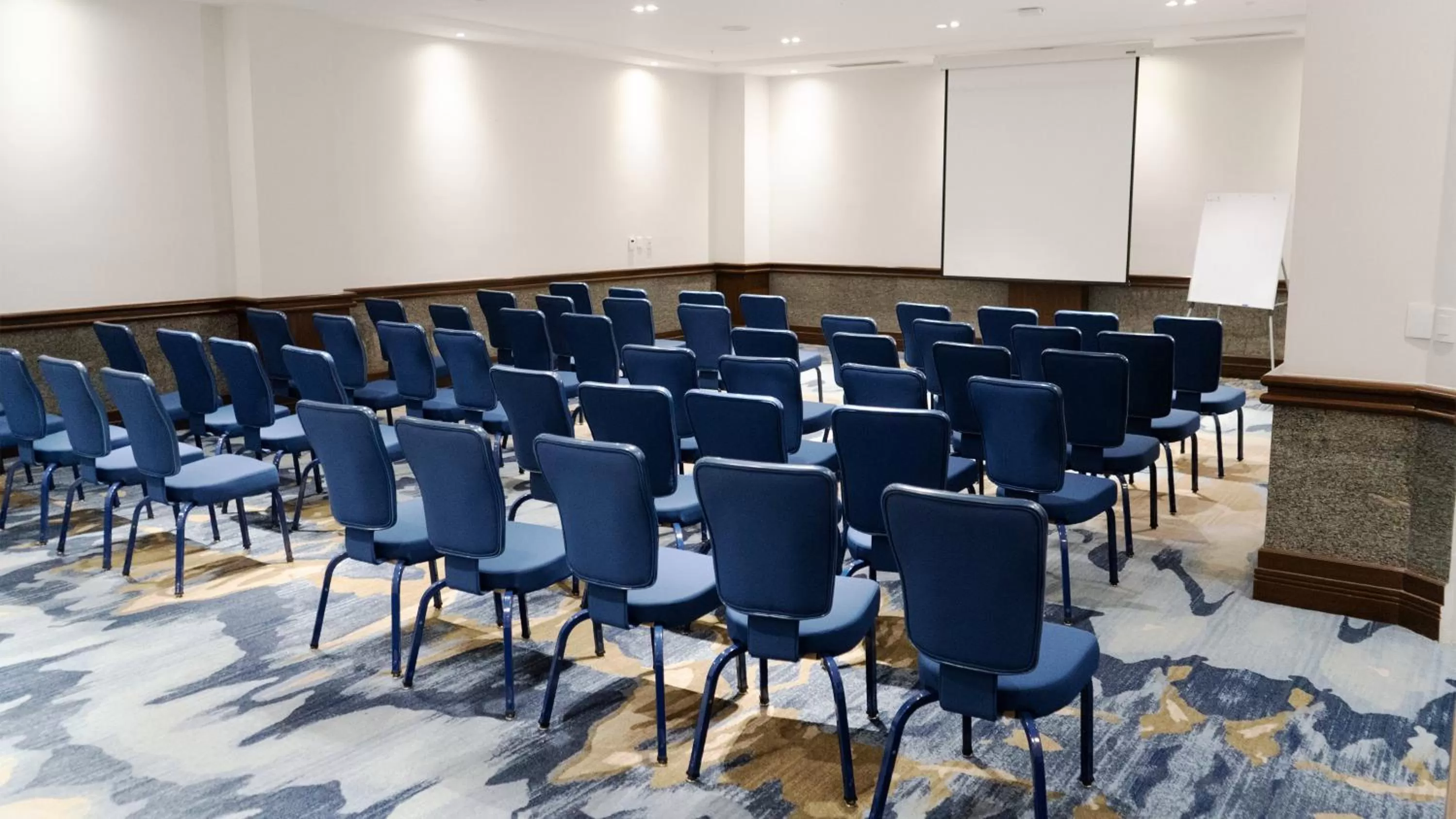 Meeting/conference room in Hotel Indigo Guadalajara Expo by IHG