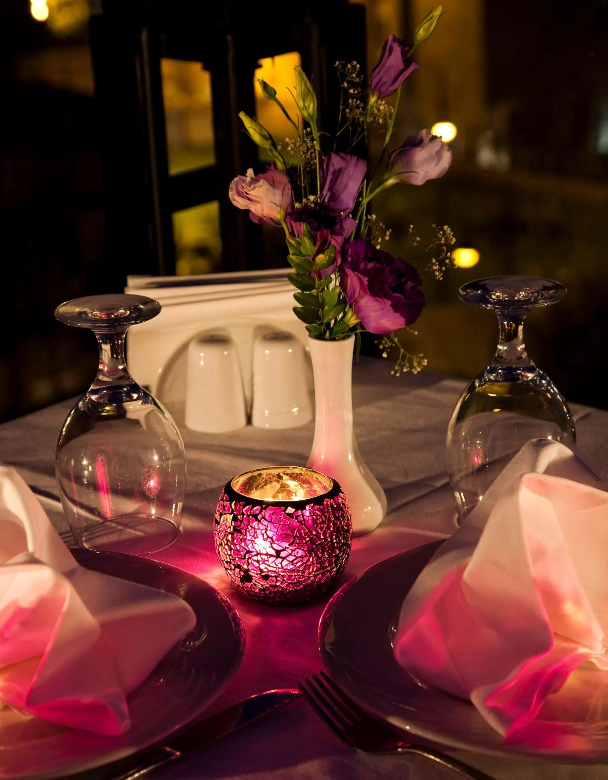 Restaurant/places to eat in GLK PREMIER The Home Suites & Spa