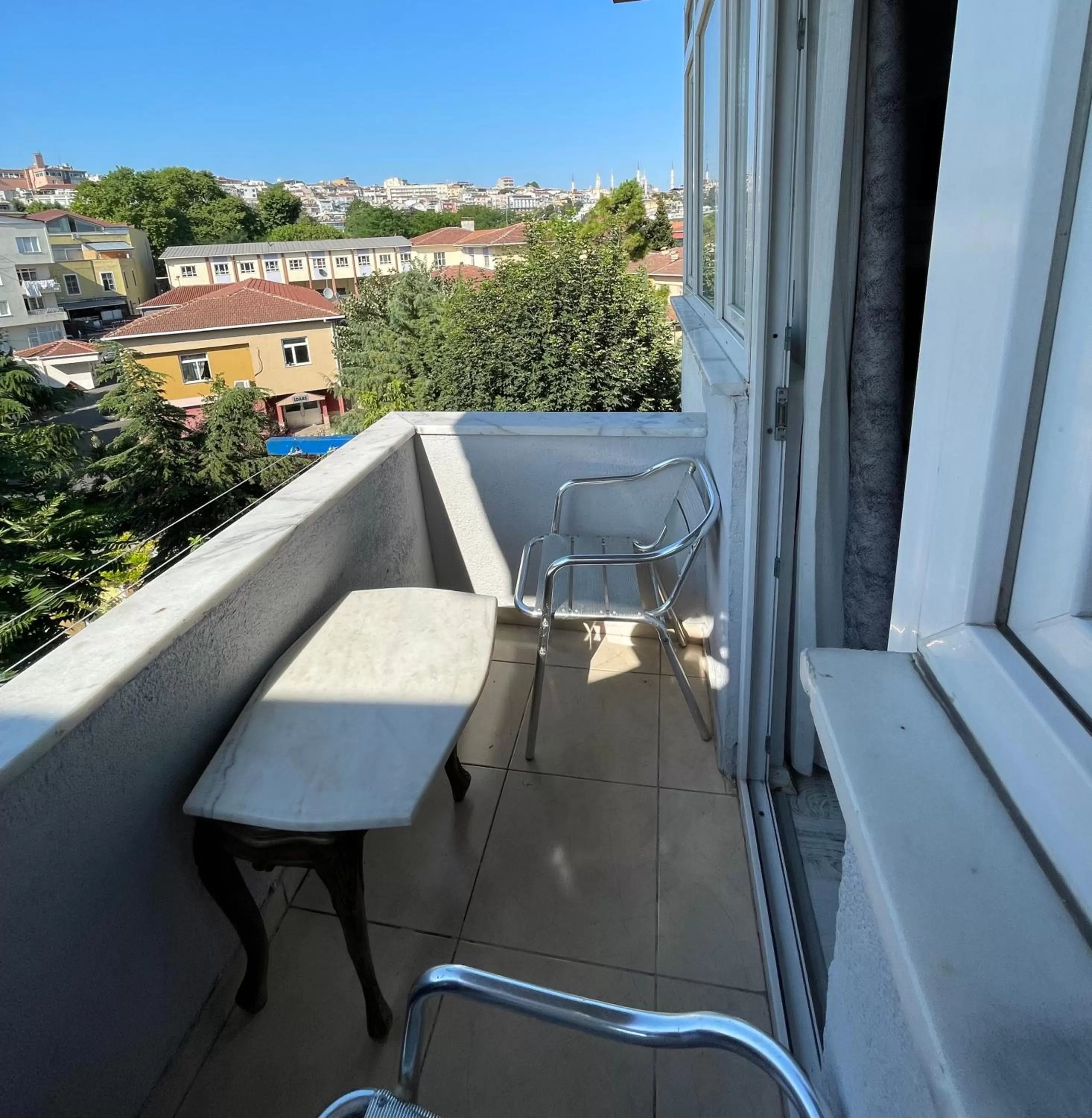 Balcony/Terrace in Arat Apartments