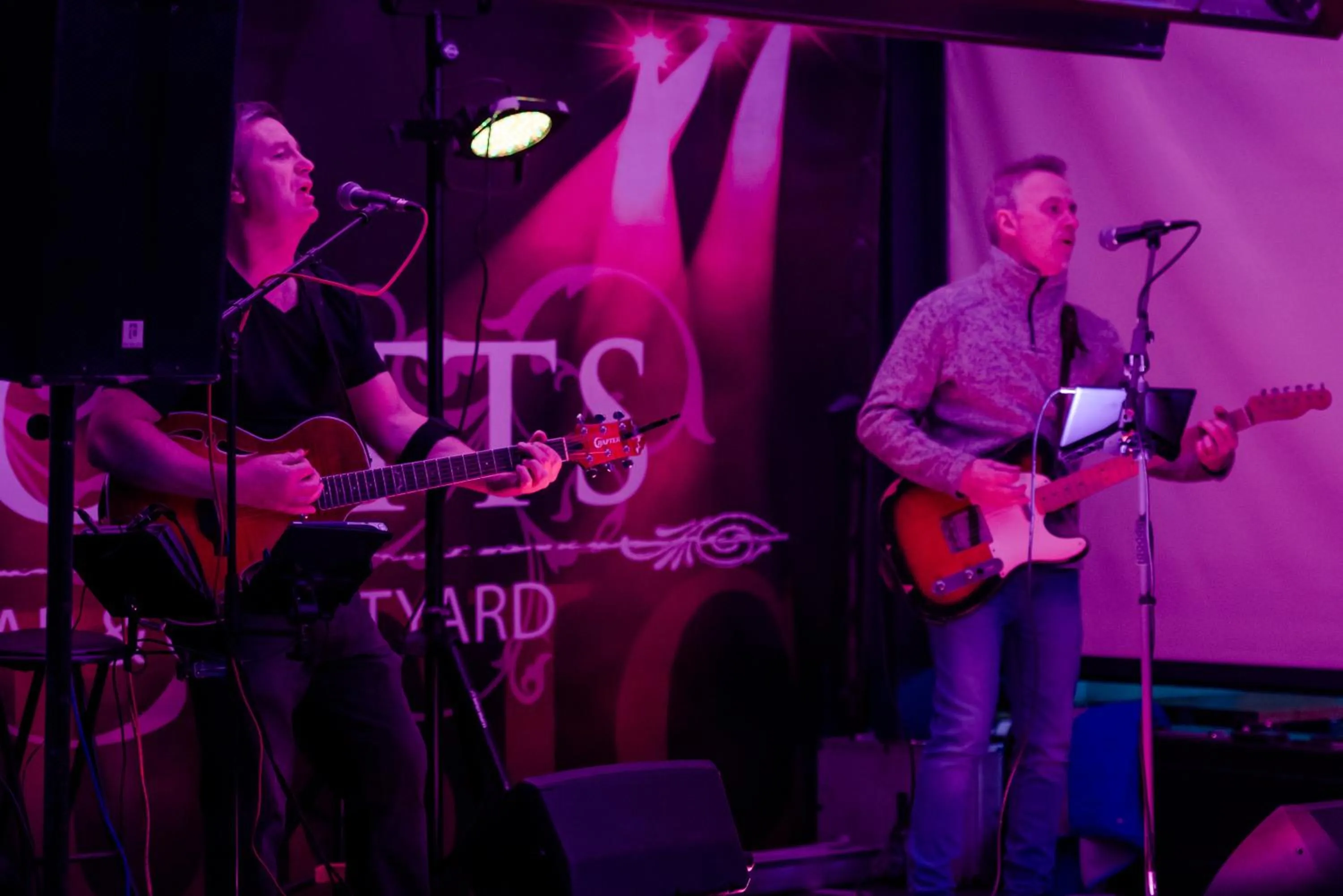 Evening entertainment in Scott's Hotel