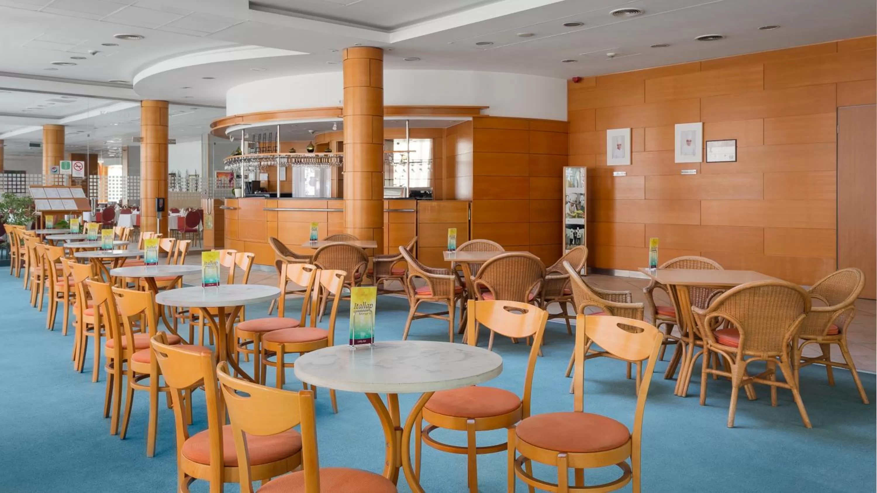 Lounge or bar in Hunguest Hotel Aqua Sol