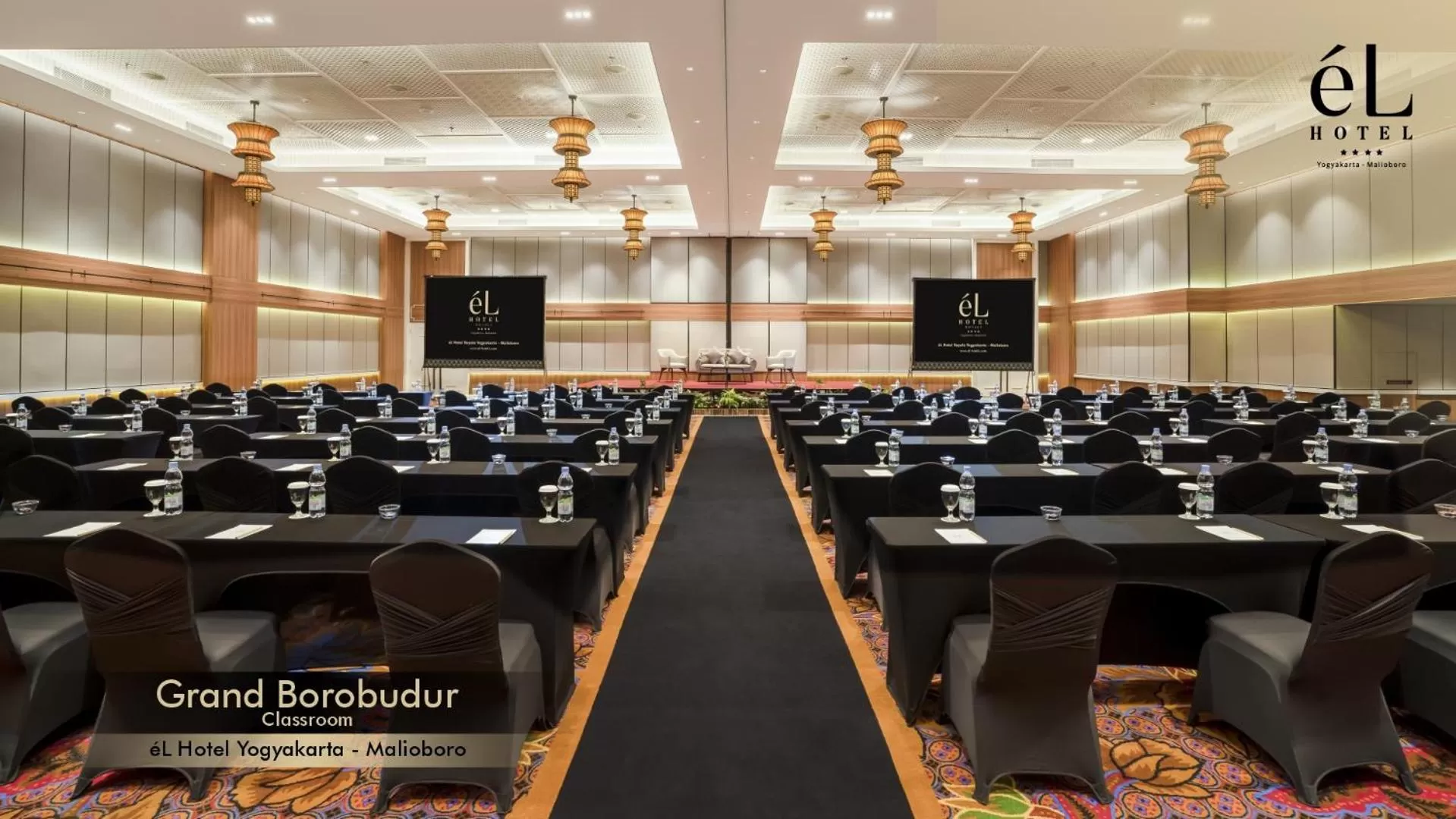 Meeting/conference room in eL Hotel Yogyakarta Malioboro
