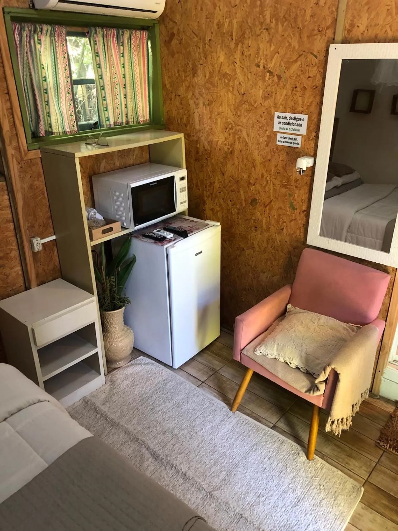 TV and multimedia, TV/Entertainment Center in Mandala Camping Pousada