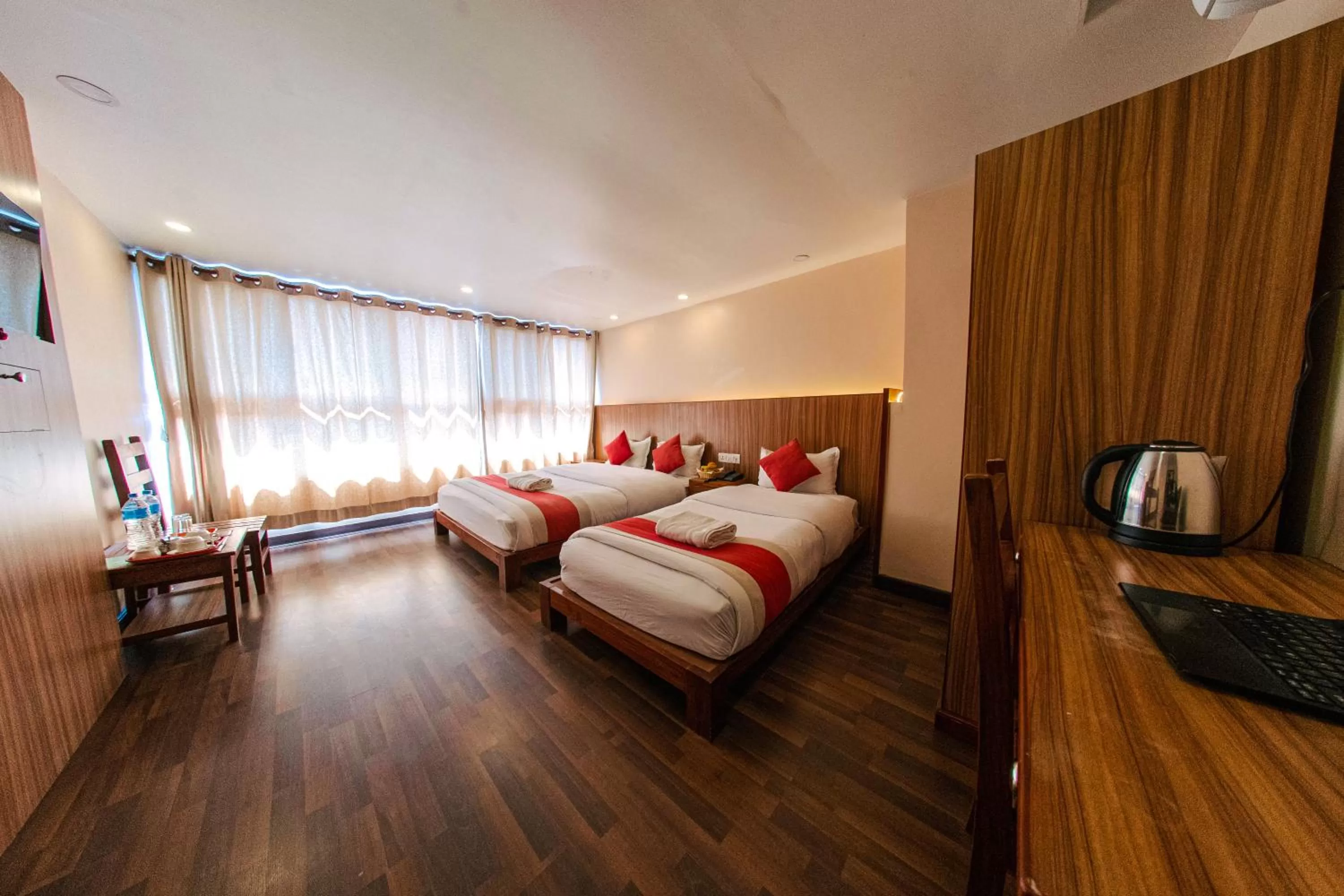 Living room, Bed in Hotel Chhimeki