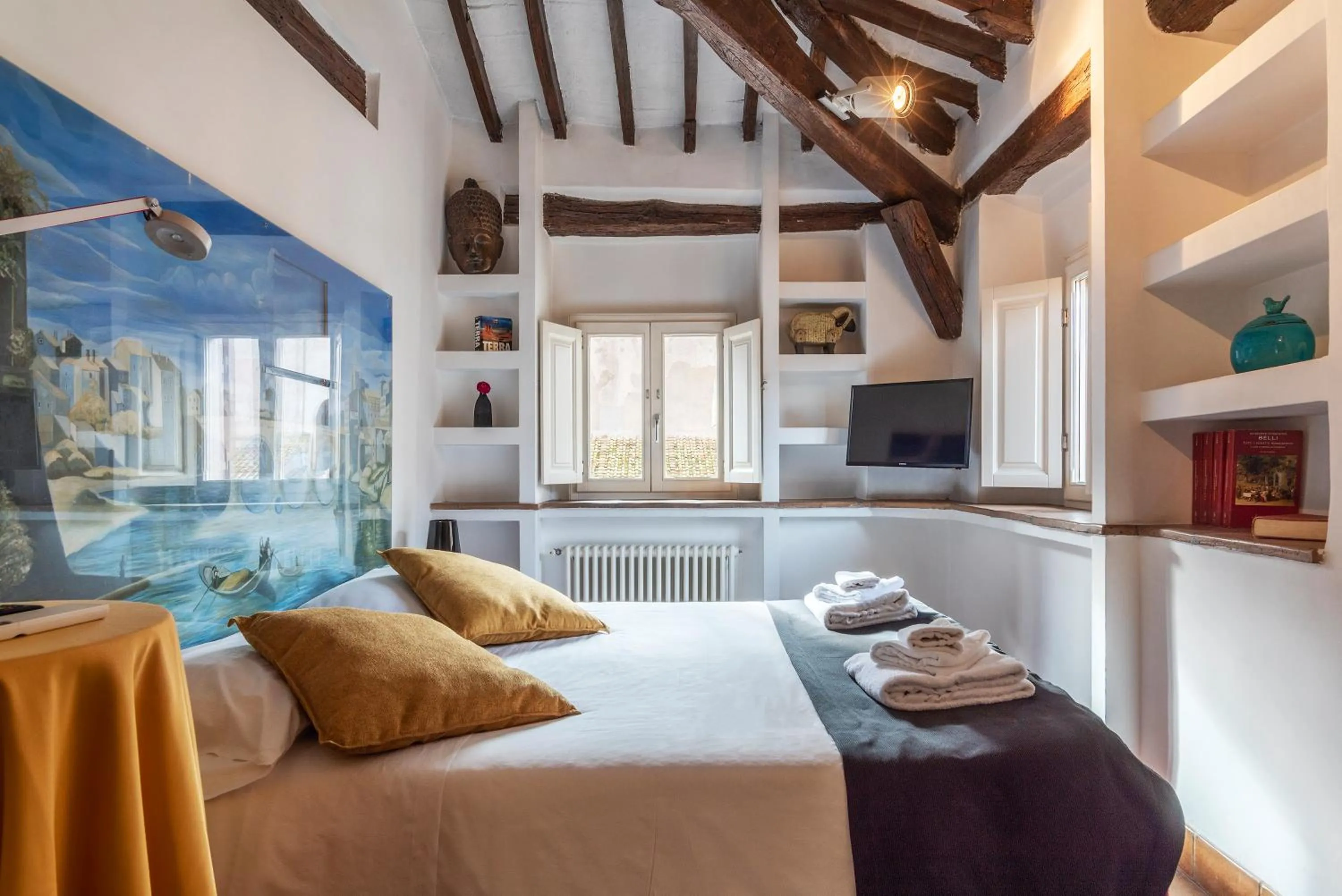 Bedroom in Luxury Trastevere