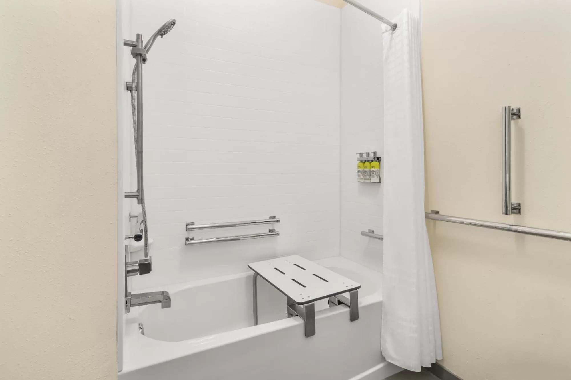 Bathroom in Candlewood Suites - Newnan - Atlanta SW by IHG