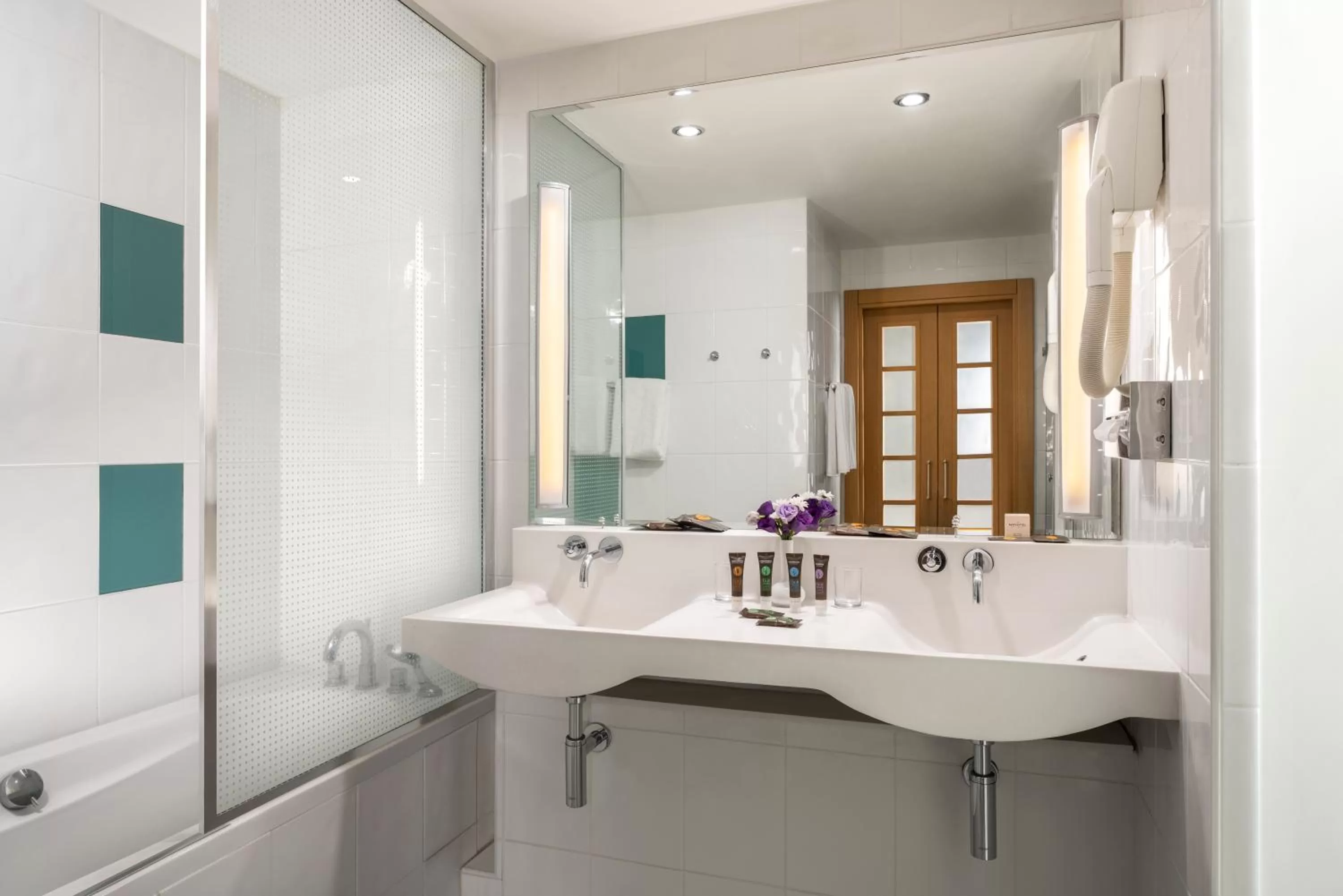 Toilet in Novotel Kayseri