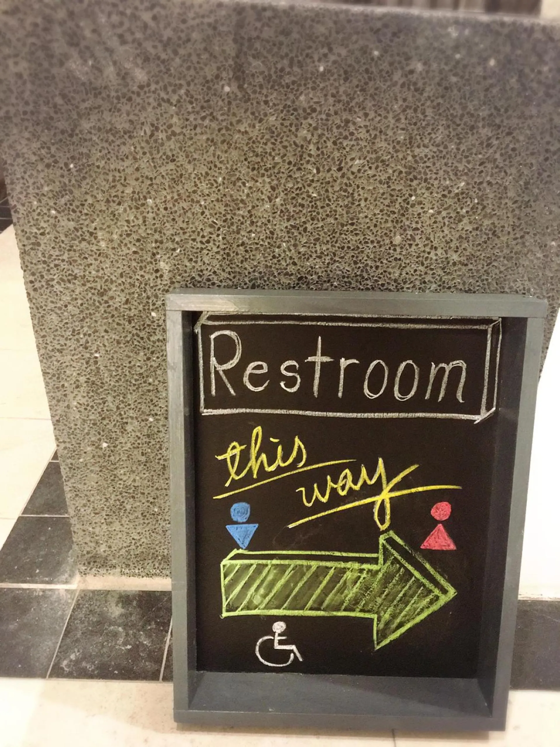 Decorative detail in Master Chitow Hostel